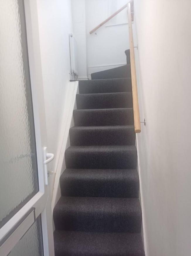 2bed 2bath 8min To Bridge * Londen