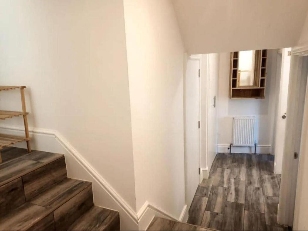 Appartement 2bed 2bath 8min To Bridge Londen