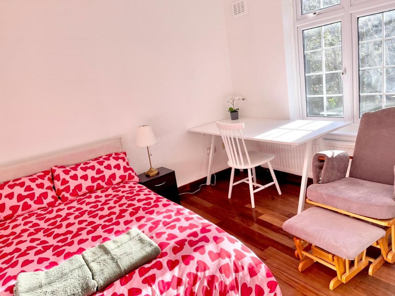 Ferienhaus Cosy House Tower Bridge Station Walk London