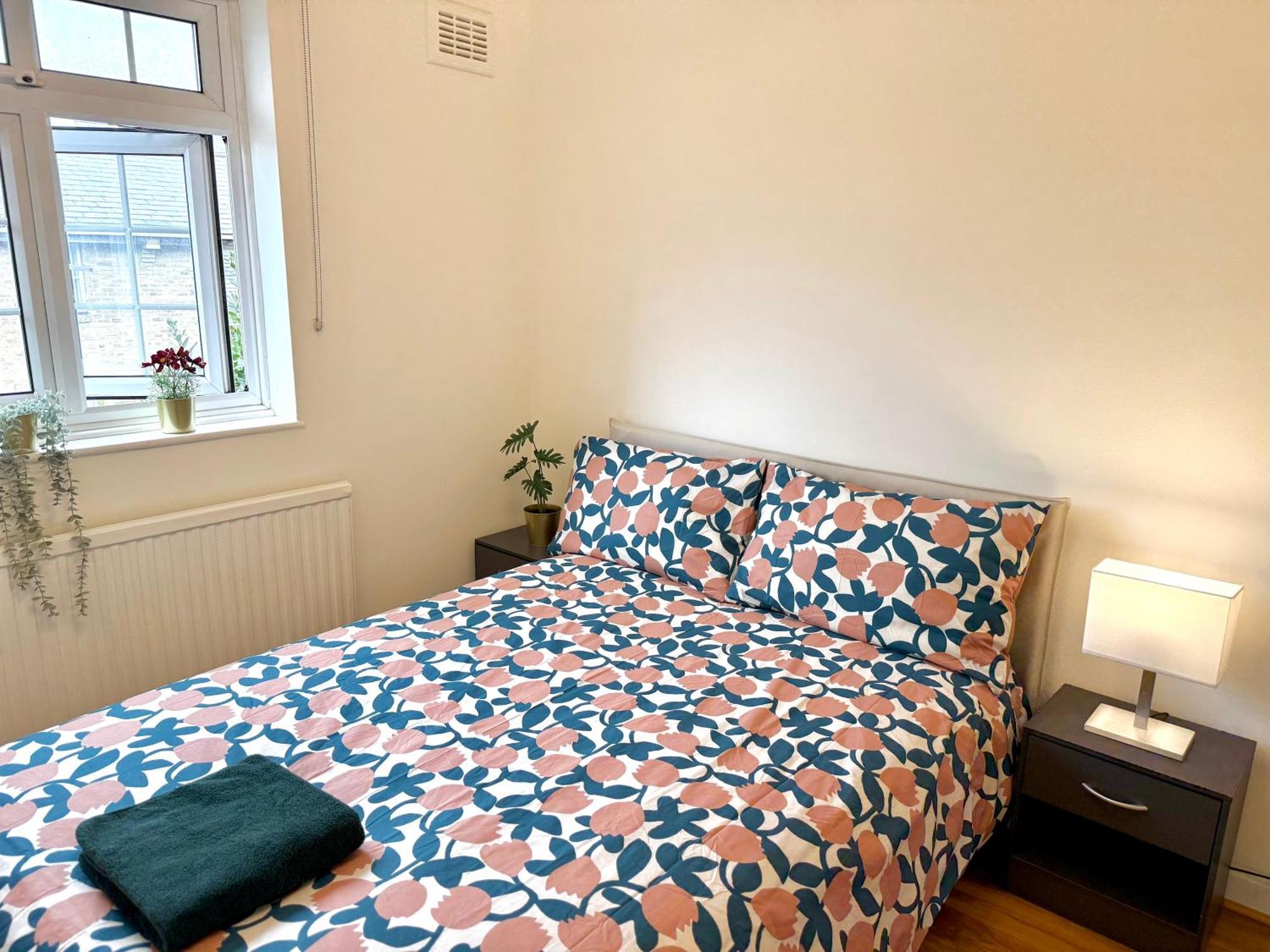 Cosy House Tower Bridge Station Walk Ferienhaus *