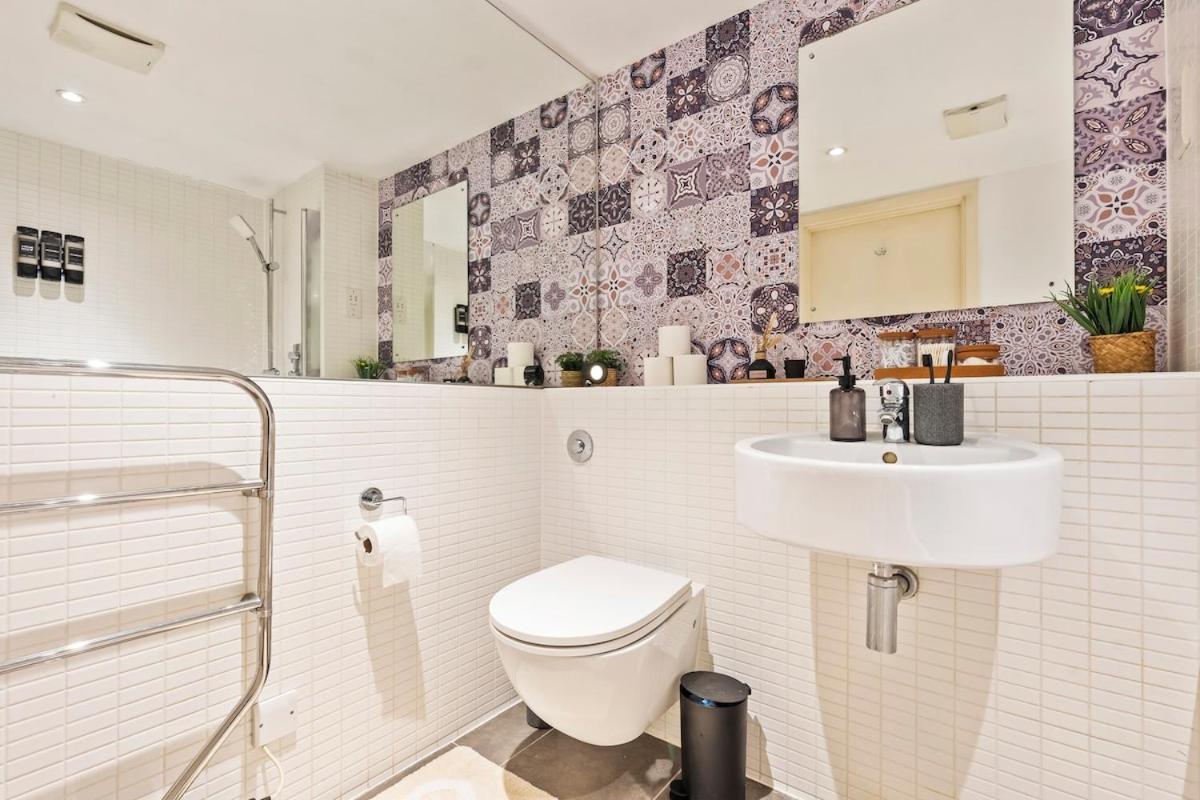 Apartment Elegant 1br Battersea Flat With Stunning River Views