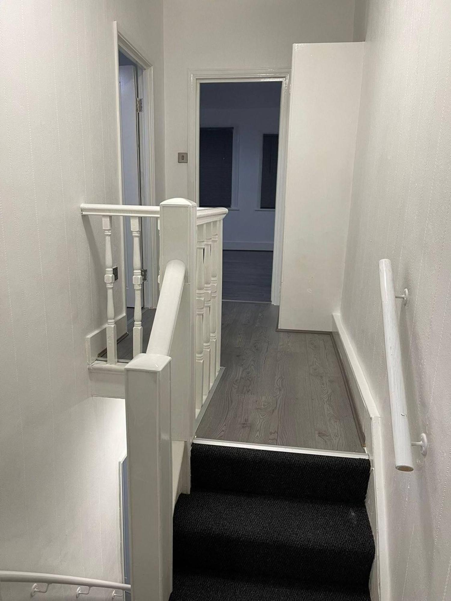 Modern 5 Bedroom House - Enfield Holiday home London