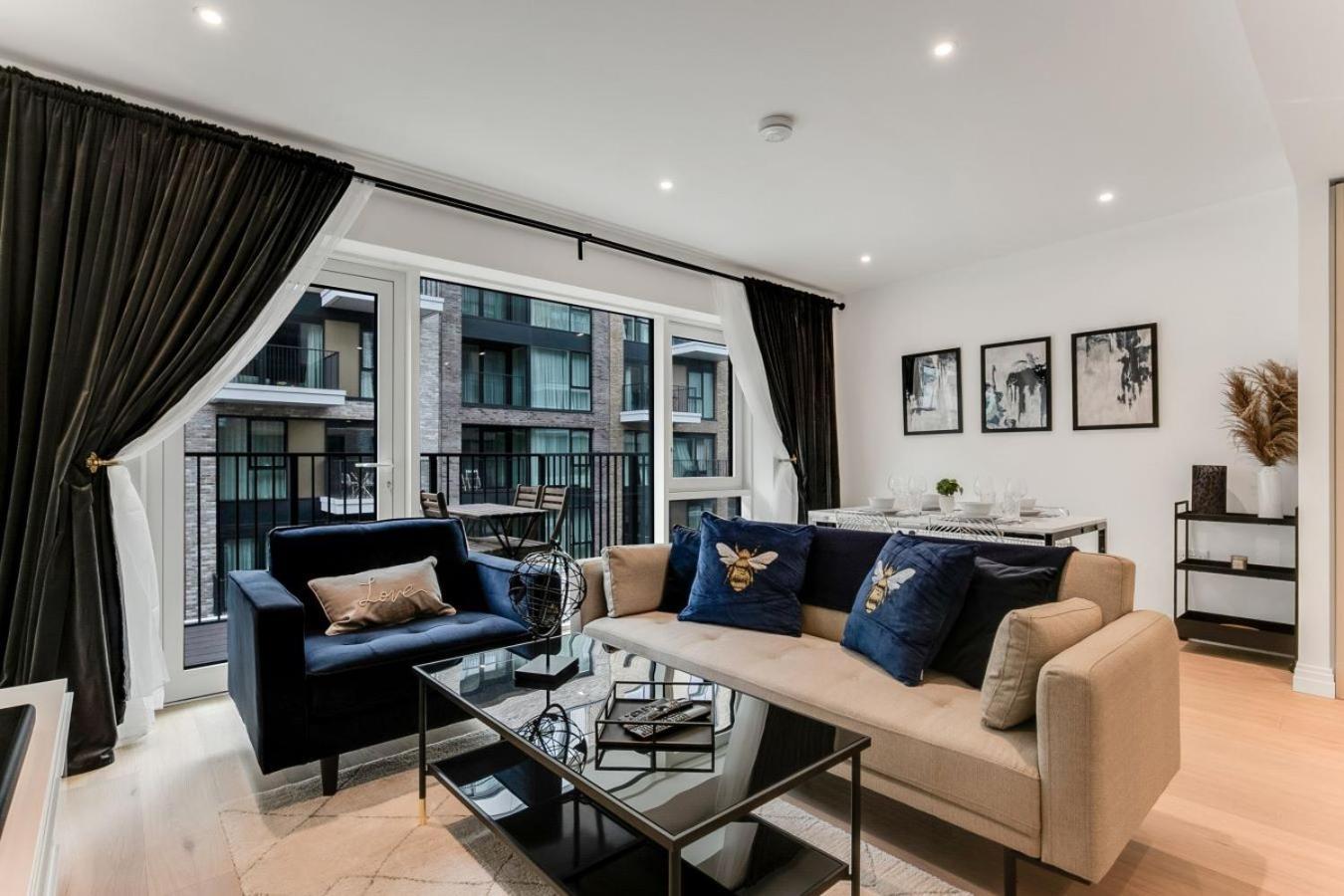 1br Chelsea Retreat With Balcony View London