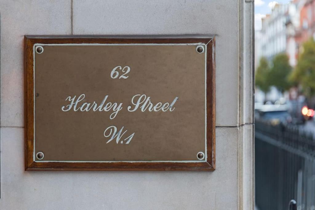 Elegant 1 Bedroom Lower Ground On Harley Street 1h