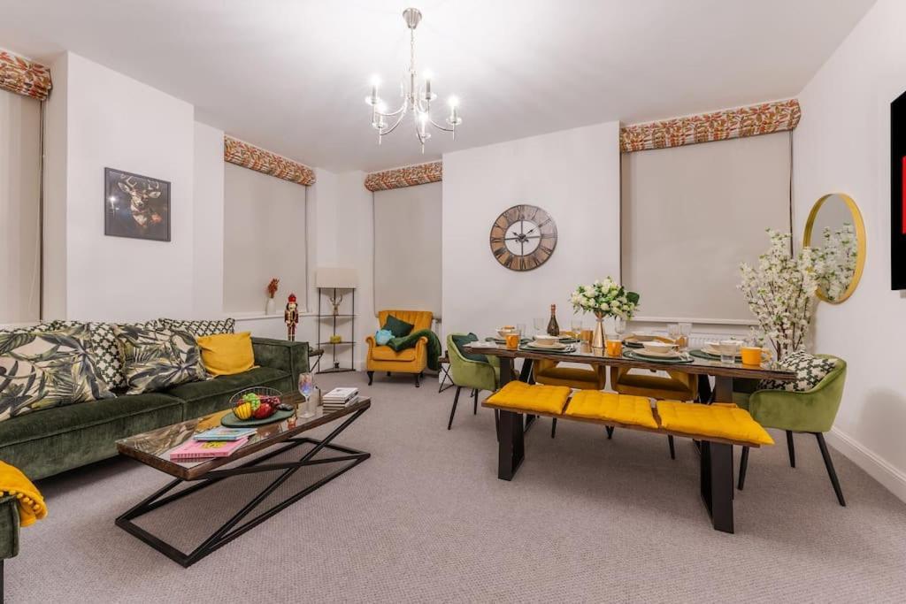 Apartment Elegant 1 Bedroom Lower Ground On Harley Street 1h *