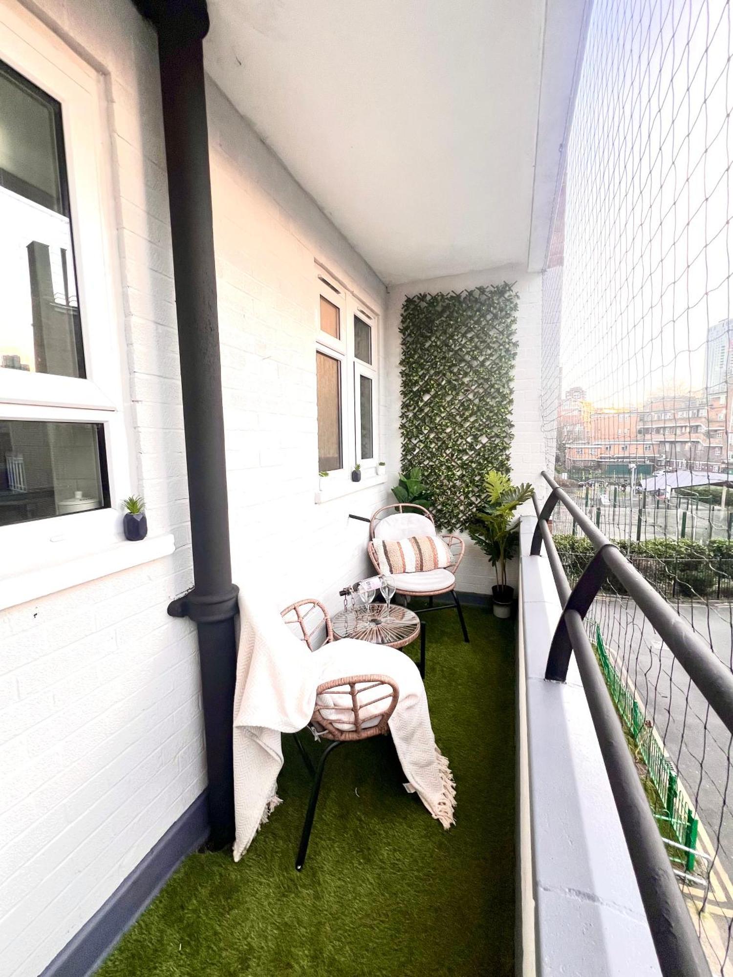 Appartement 3 Minutes To Tower Of Trendy Shoreditch Recently Refurbished 3 Bedrooms Sleeps 8