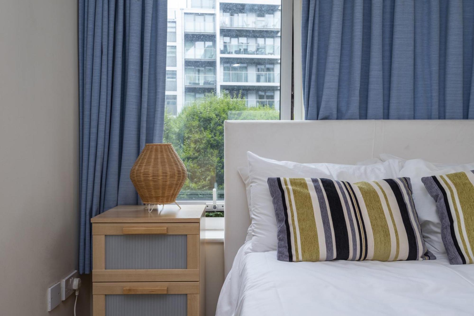 Riverside Apartment London