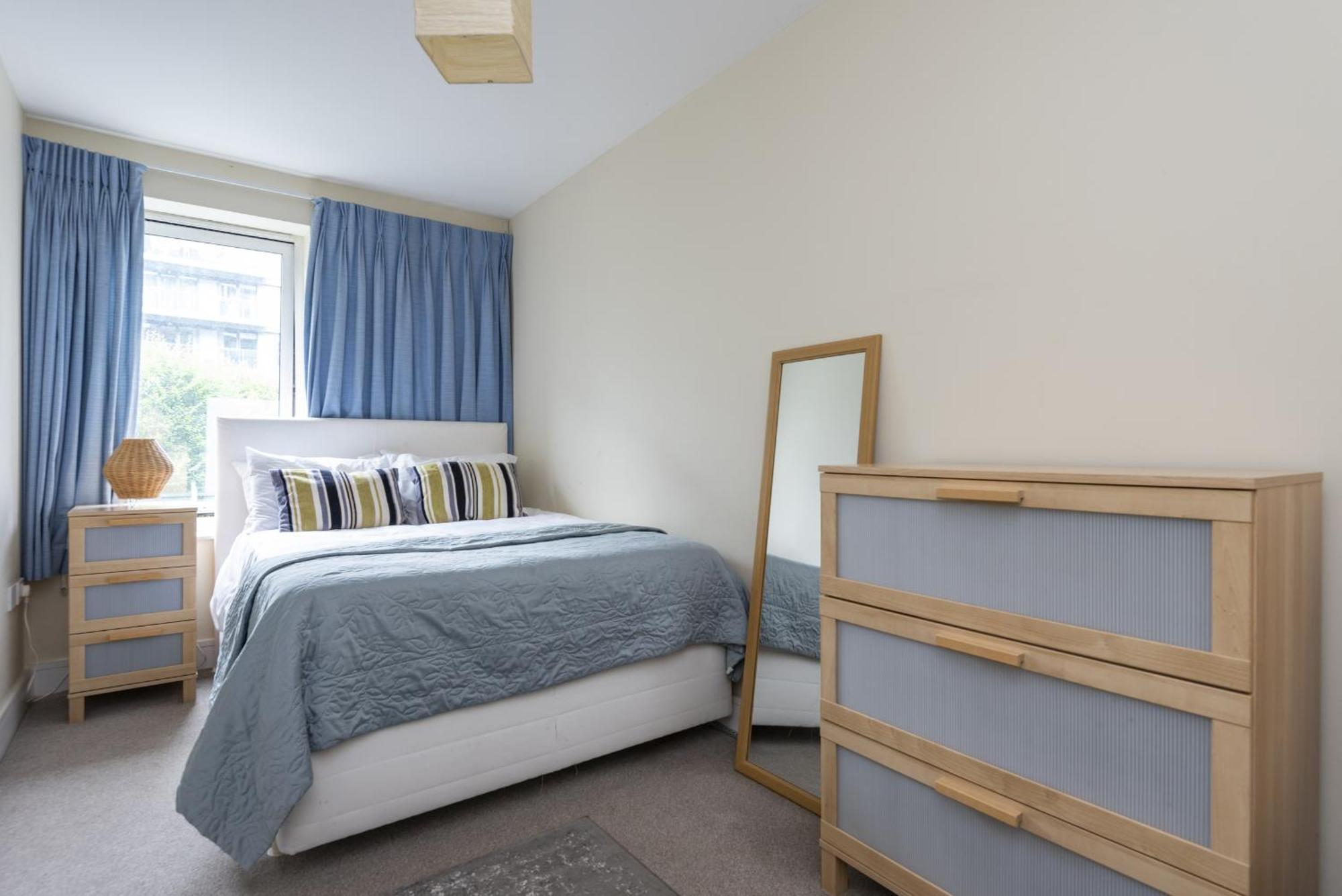 Apartment Riverside London
