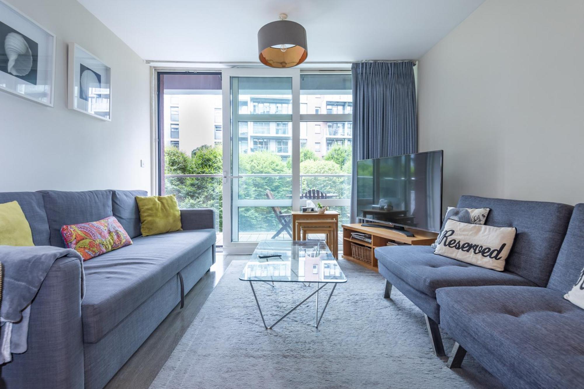 Apartment Riverside