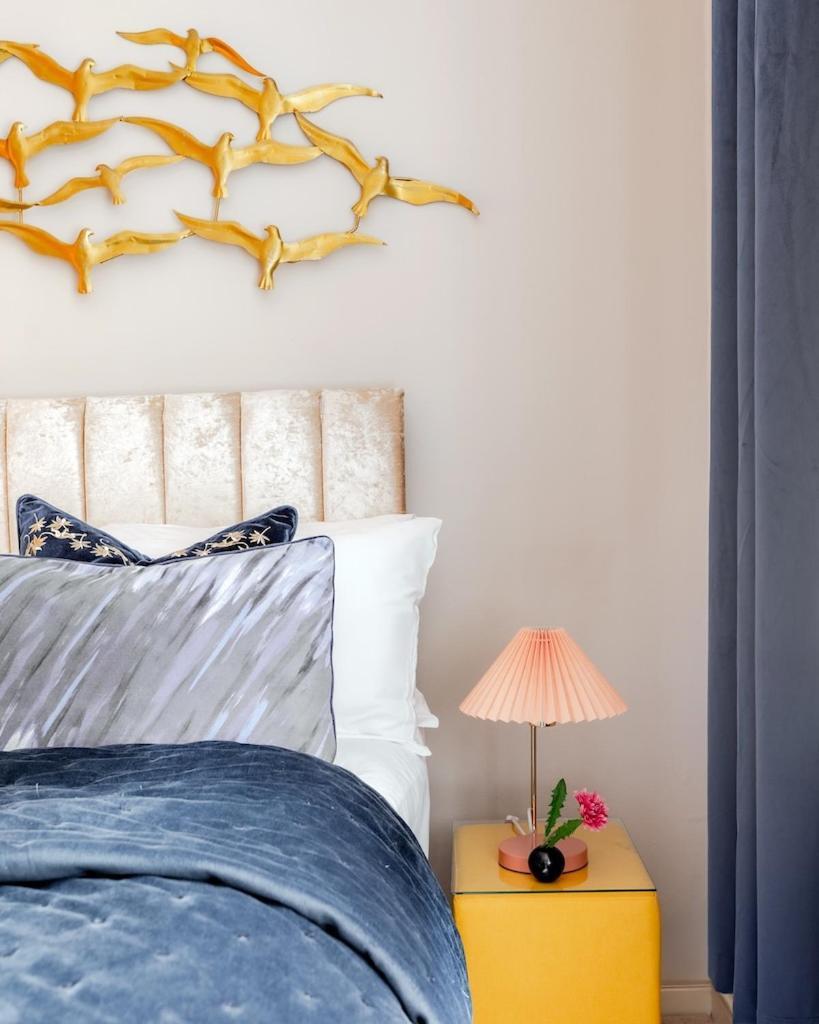 Revamped & Luxxe For Covent Garden Lovers! Adorable For Families & Friends Apartment London