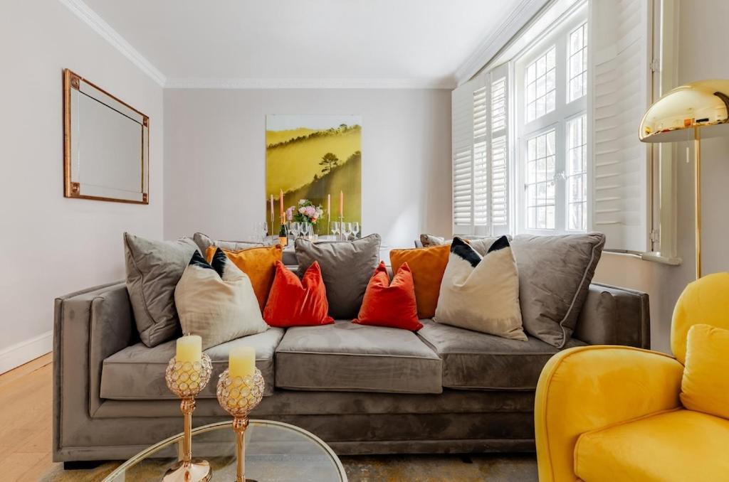 Revamped & Luxxe For Covent Garden Lovers! Adorable For Families & Friends *