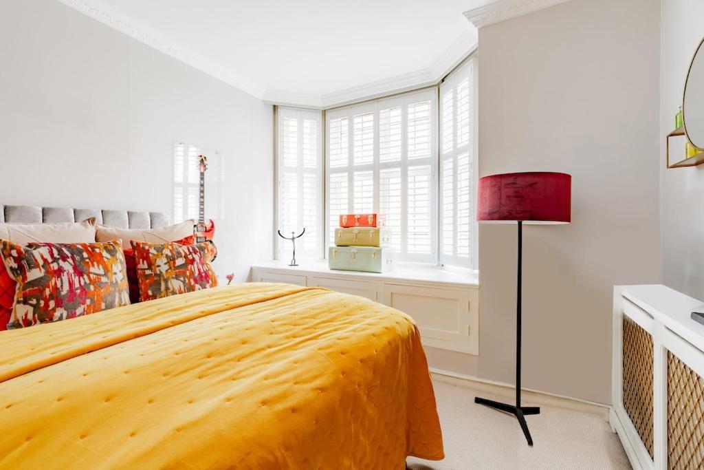 Revamped & Luxxe For Covent Garden Lovers! Adorable For Families & Friends