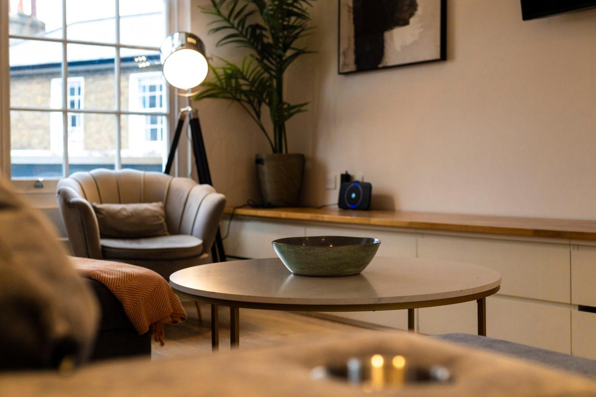 Apartment Award Winning 2 Bedroom House, King's Cross *