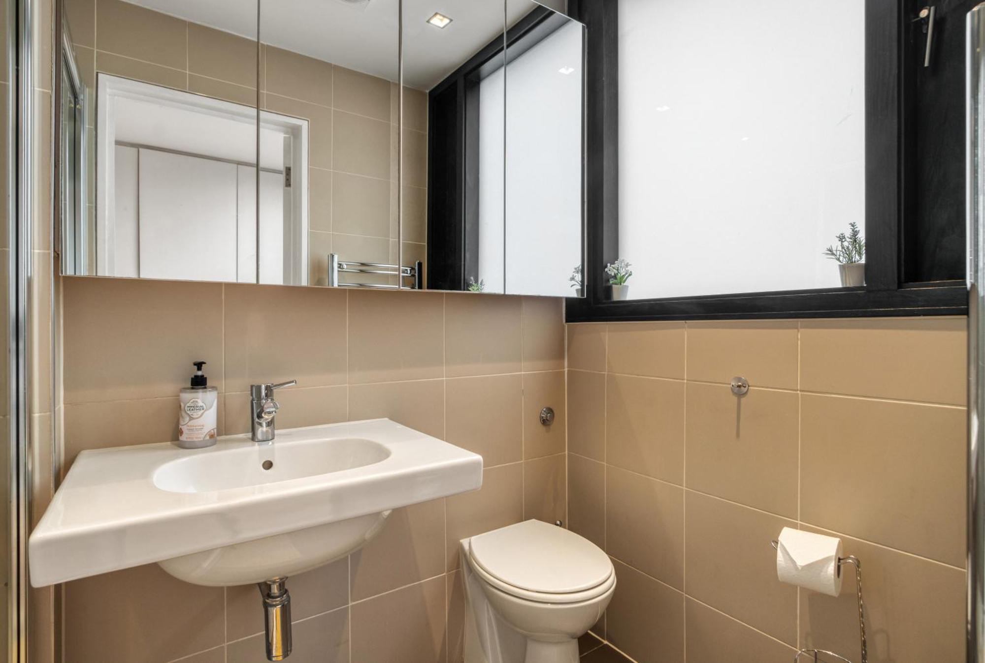 Apartment Award Winning 2 Bedroom House, King's Cross London
