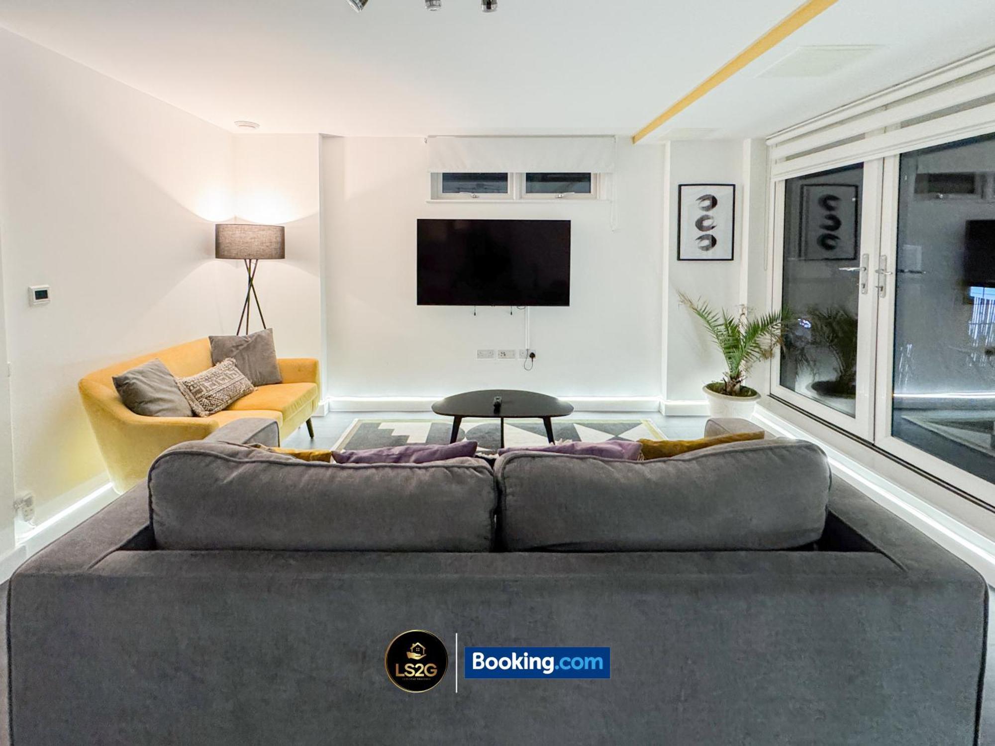 Cosy 1 Bedroom By Ls2g Short Lets & Serviced Greater With Free Wifi Apartment