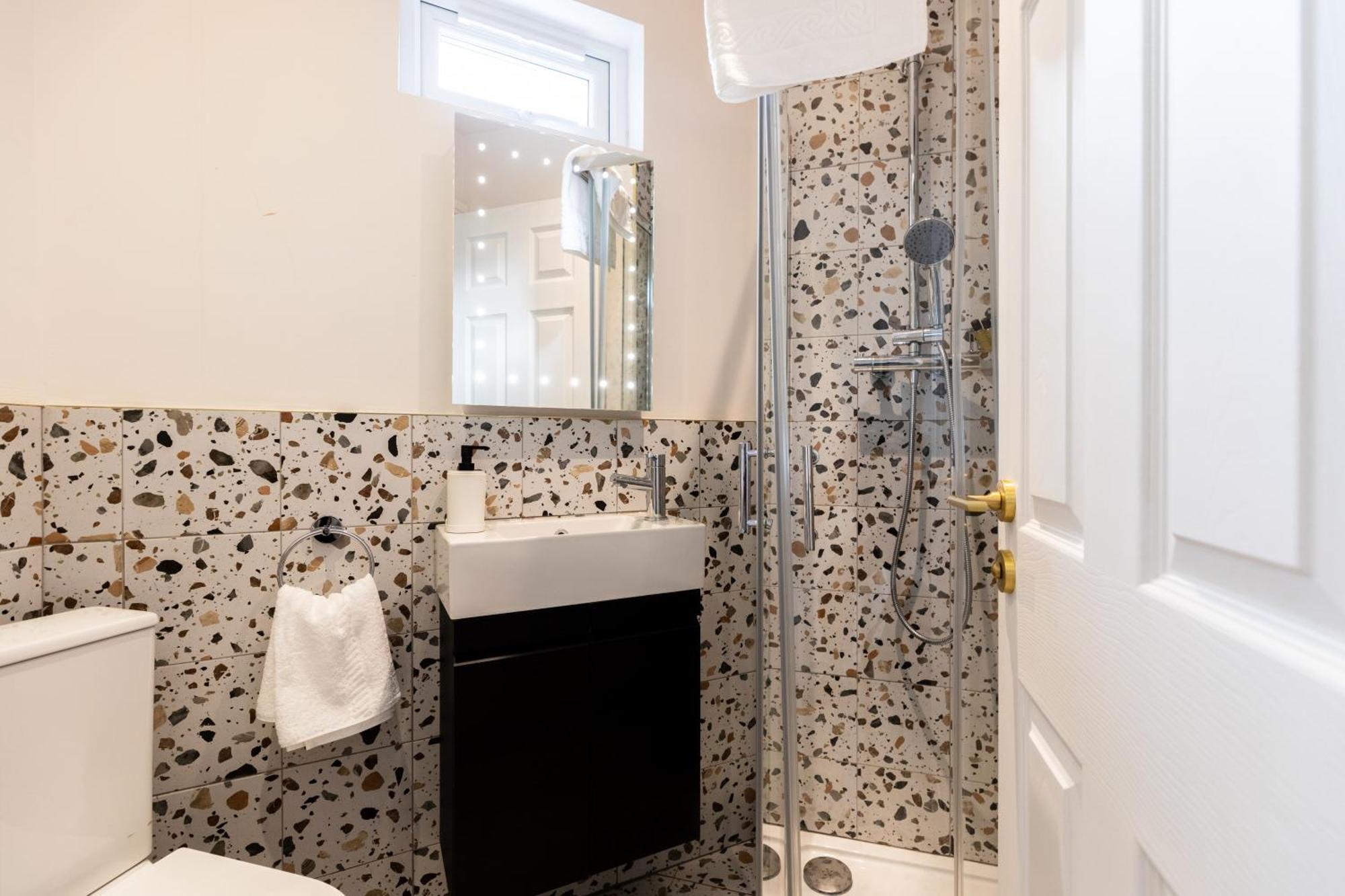The Chapter - Finsbury Park Bed & Breakfast Londen
