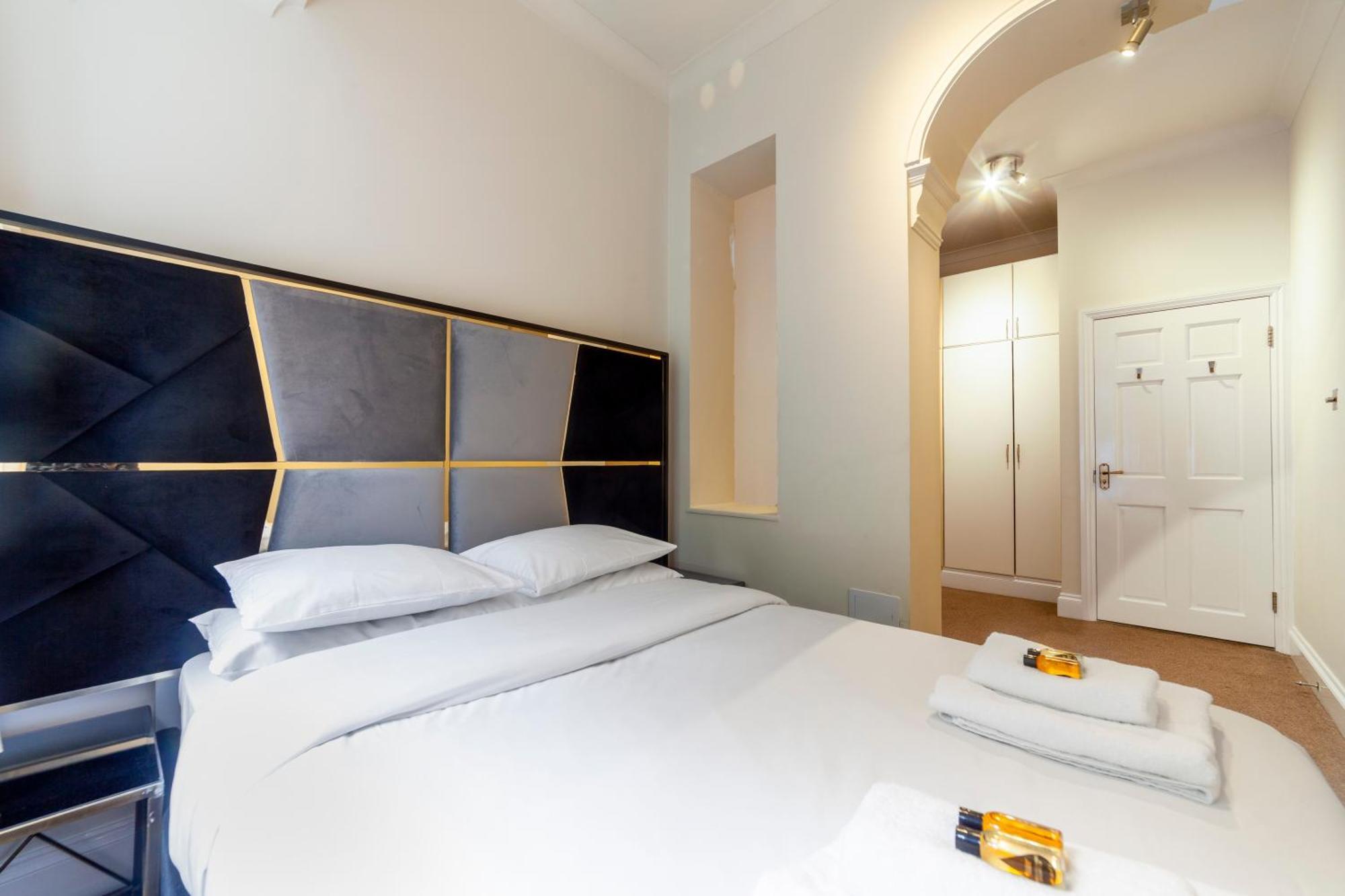 Appartement Captivating 3br Flat, 5 Min To Hyde Park Londen