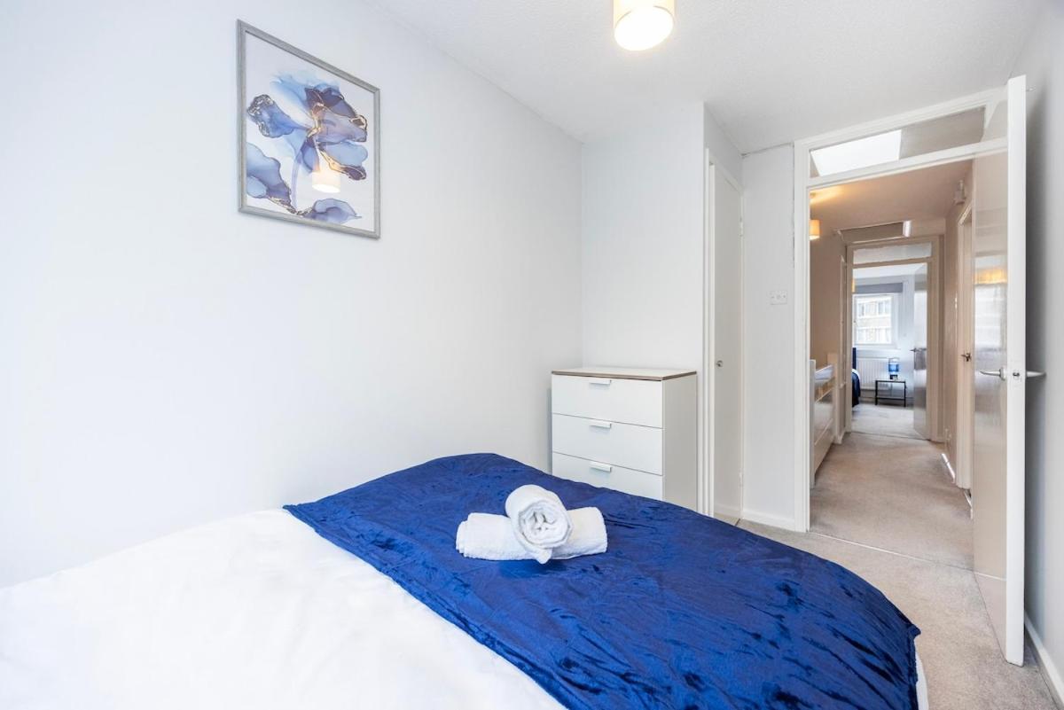The Blue Hideaway - Spacious Battersea House With Private Garden Apartamento *