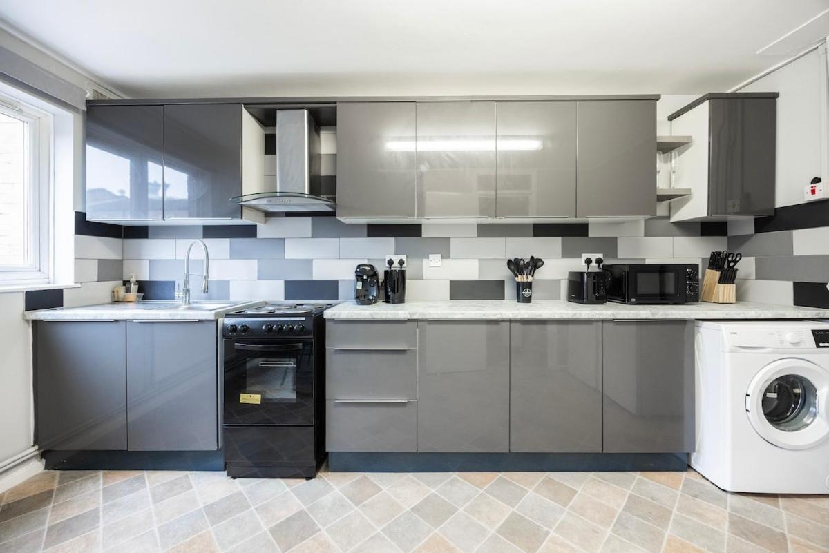 Apartamento The Blue Hideaway - Spacious Battersea House With Private Garden Londres