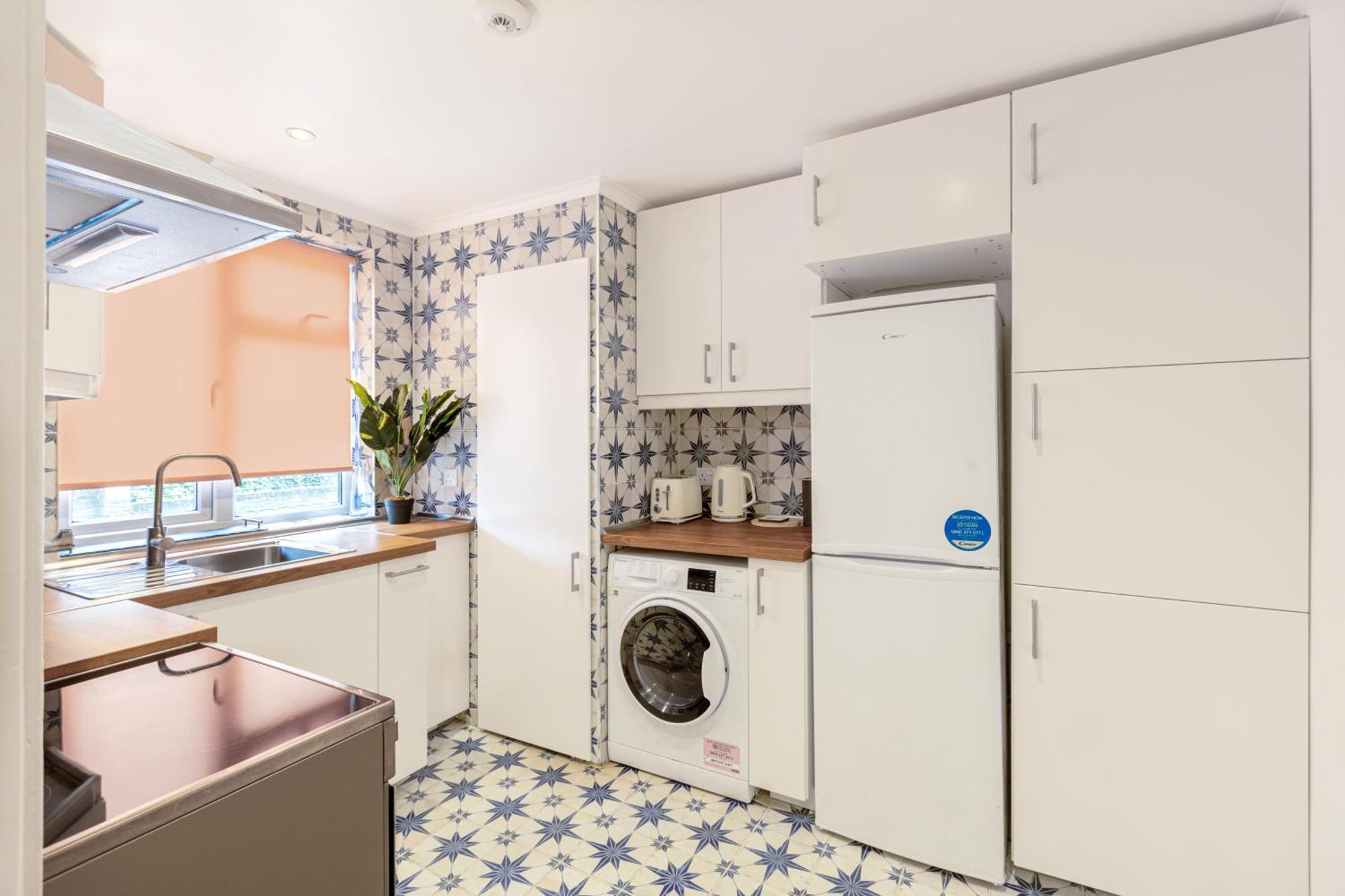 Apartment Modernized 2 Storey 2br With Garden Near Angel St London