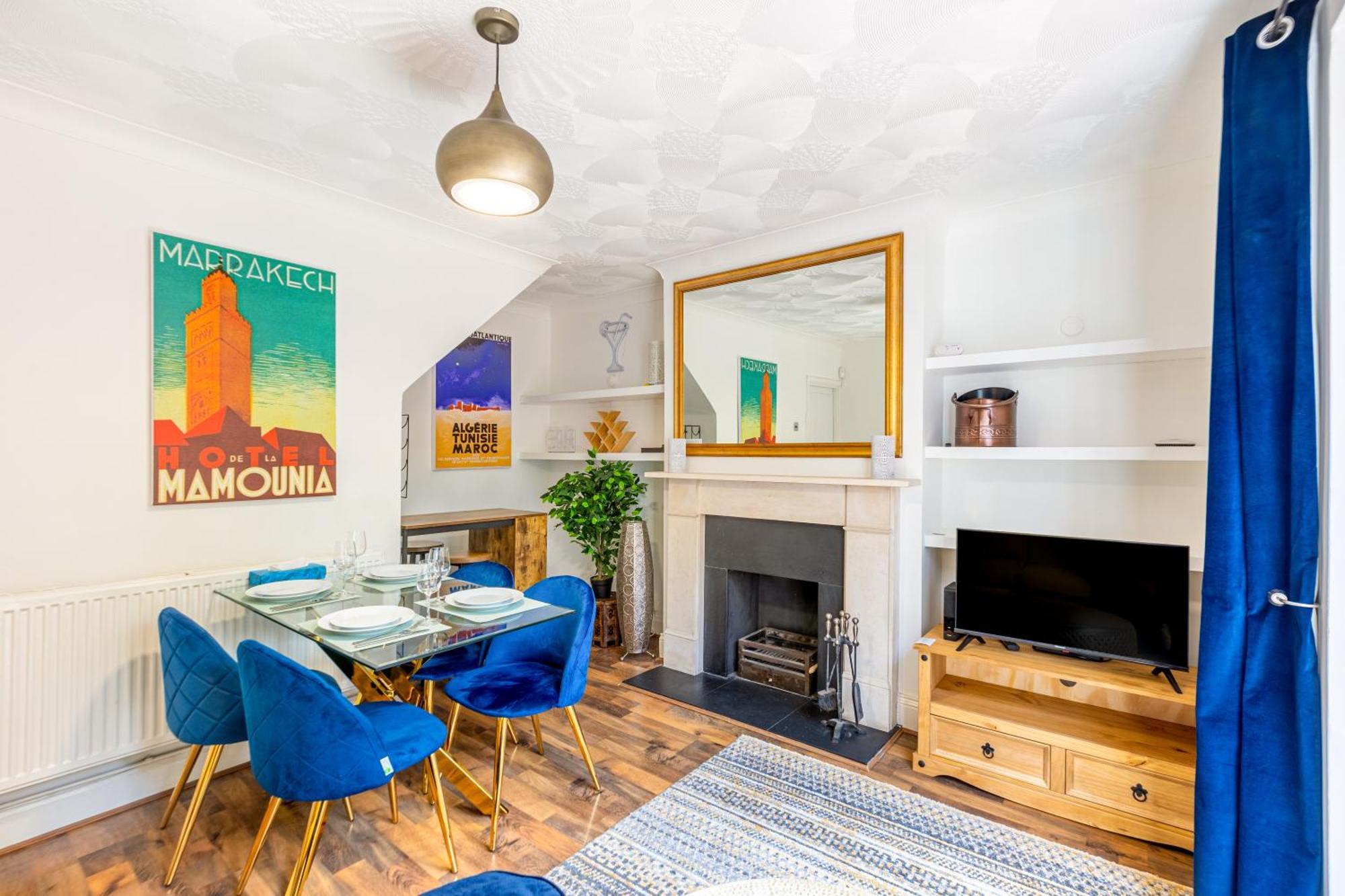 Apartment Modernized 2 Storey 2br With Garden Near Angel St *