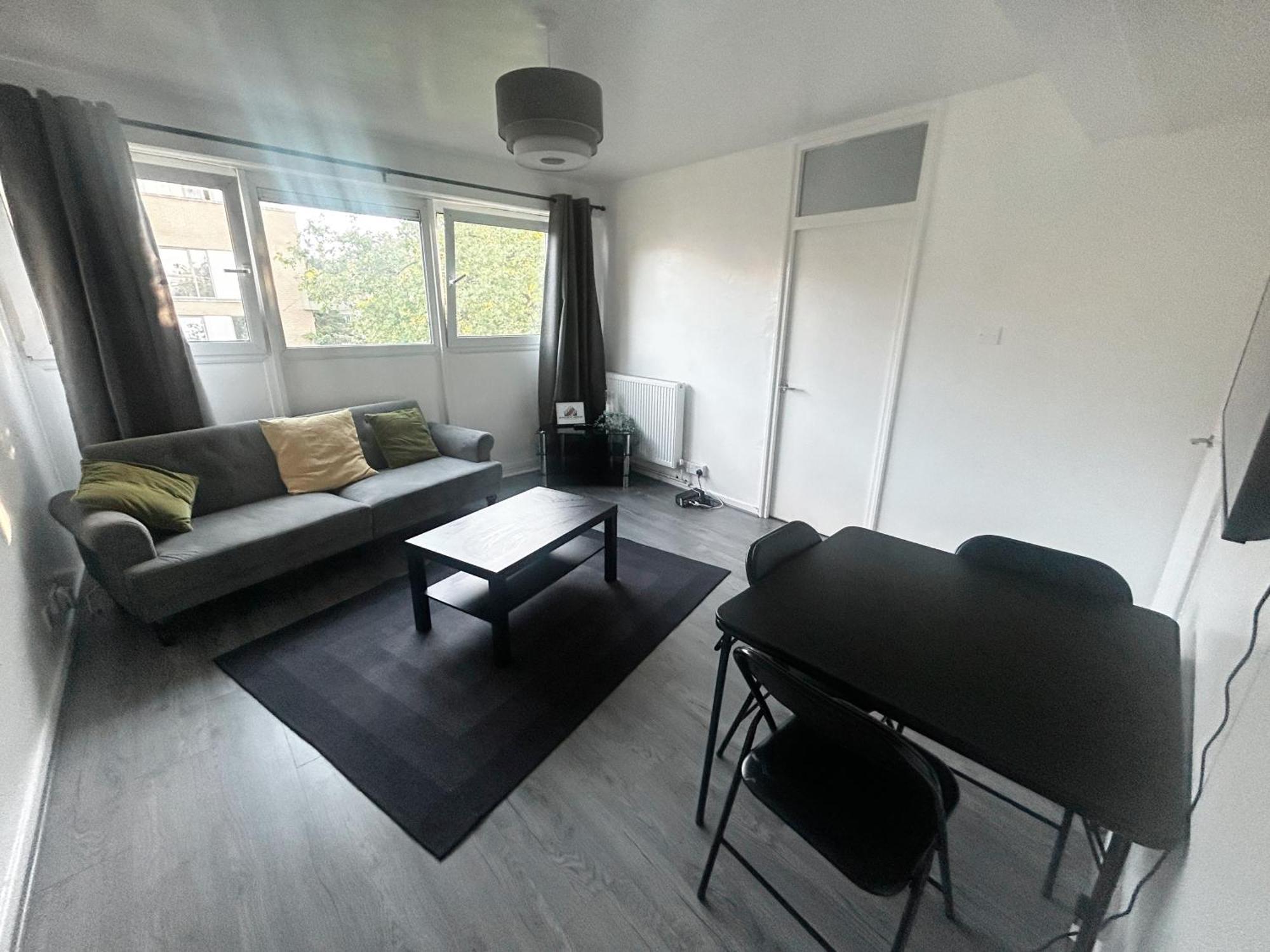 Apartment Dals