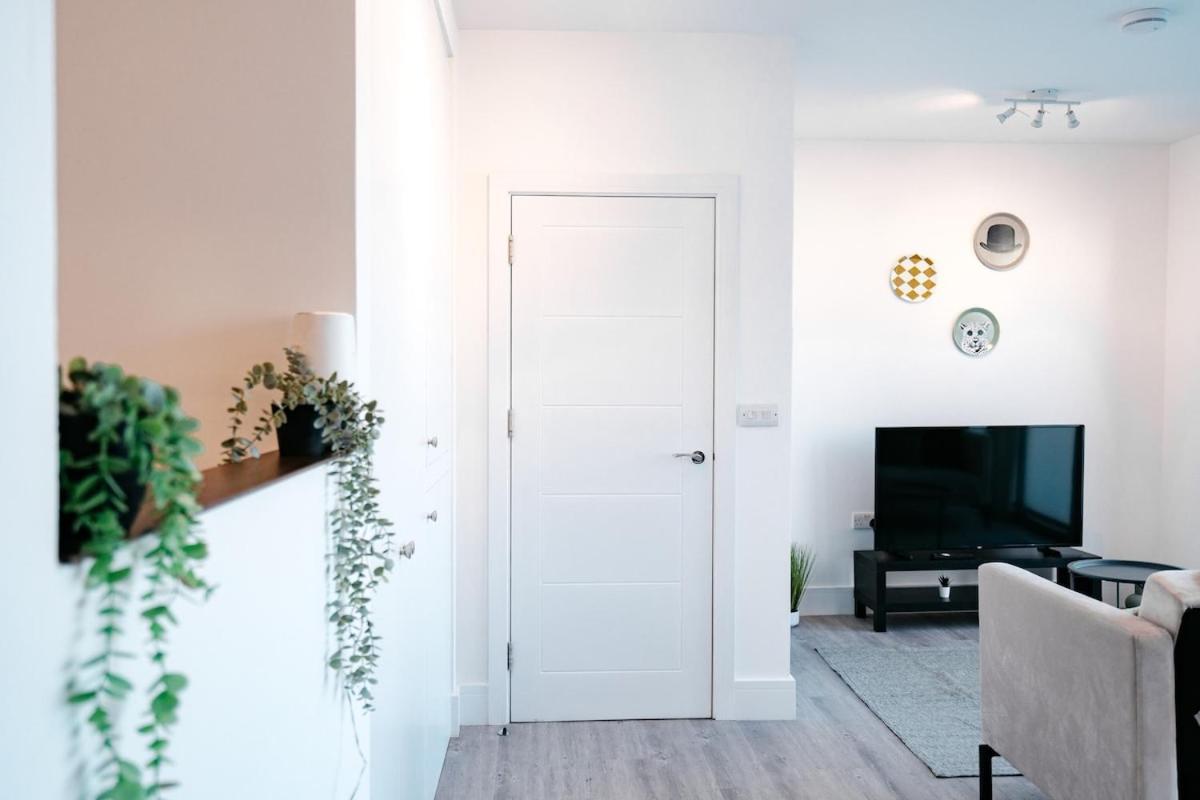 Apartment Modern & Cozy Near Fields Station *