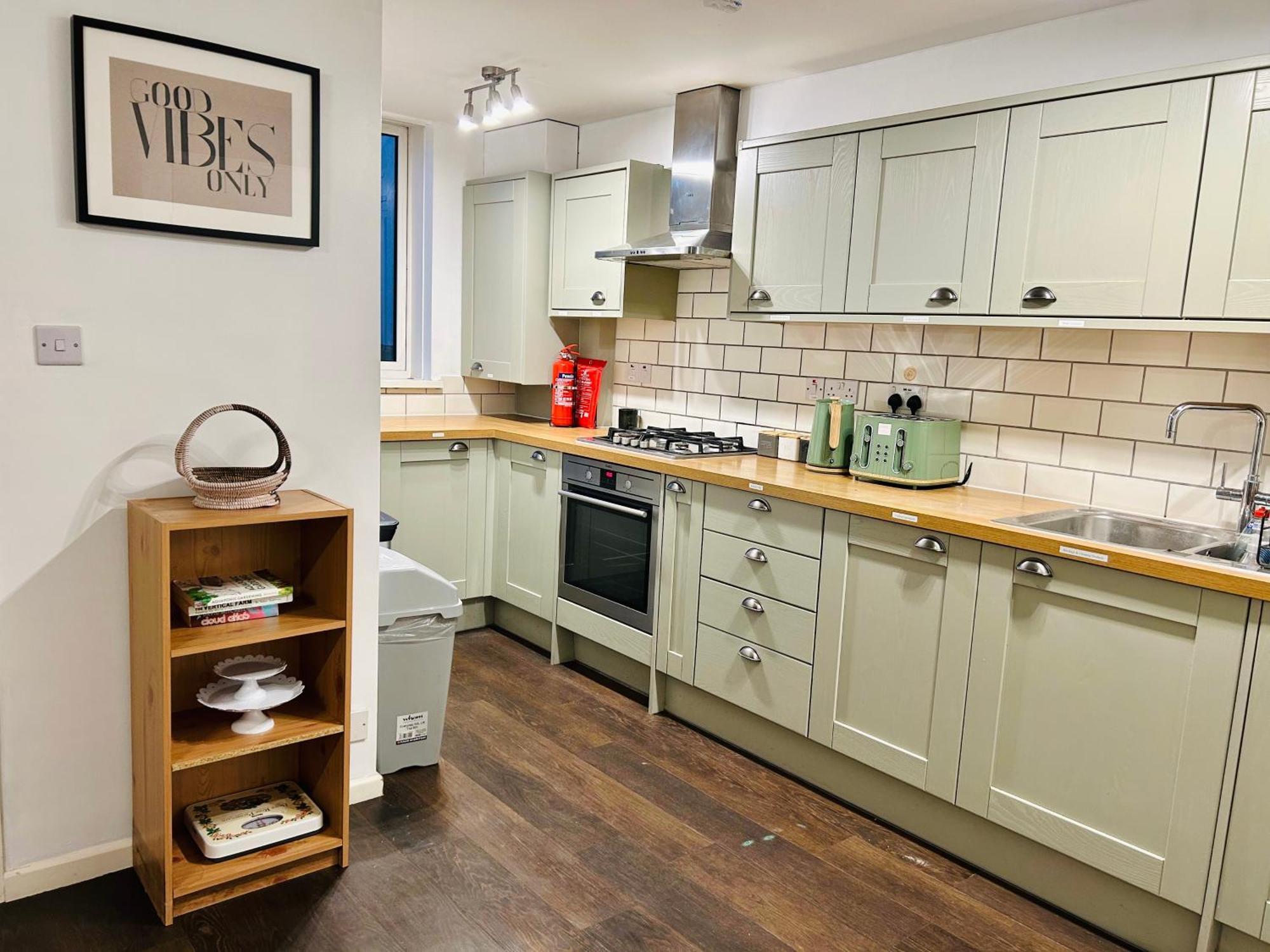 Spacious House, Cosy, Notting Hill, Garden * London