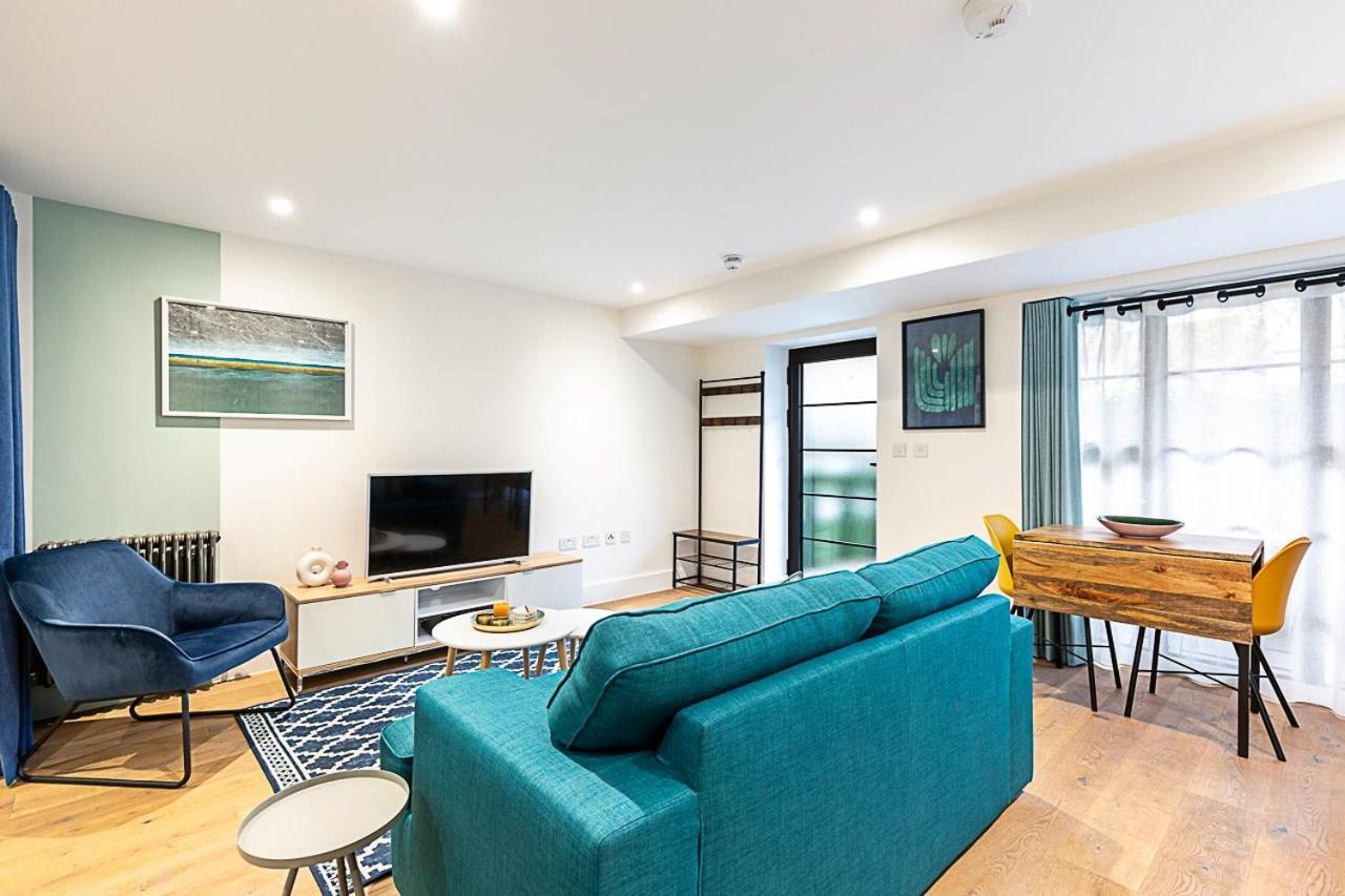 Cosy And Stylish In The Heart Of Greenwich *