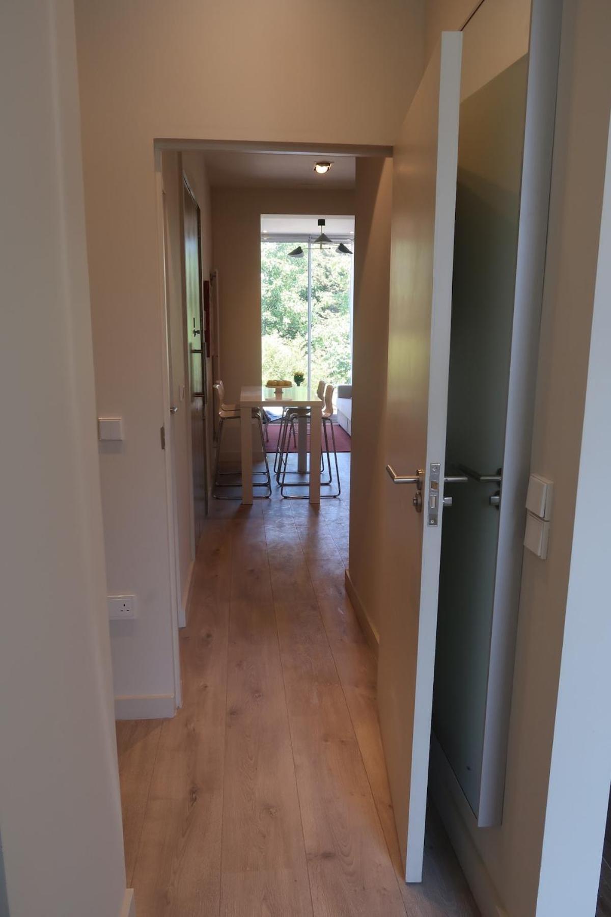 1 Bedroom Modern En-suite Nine Elms *