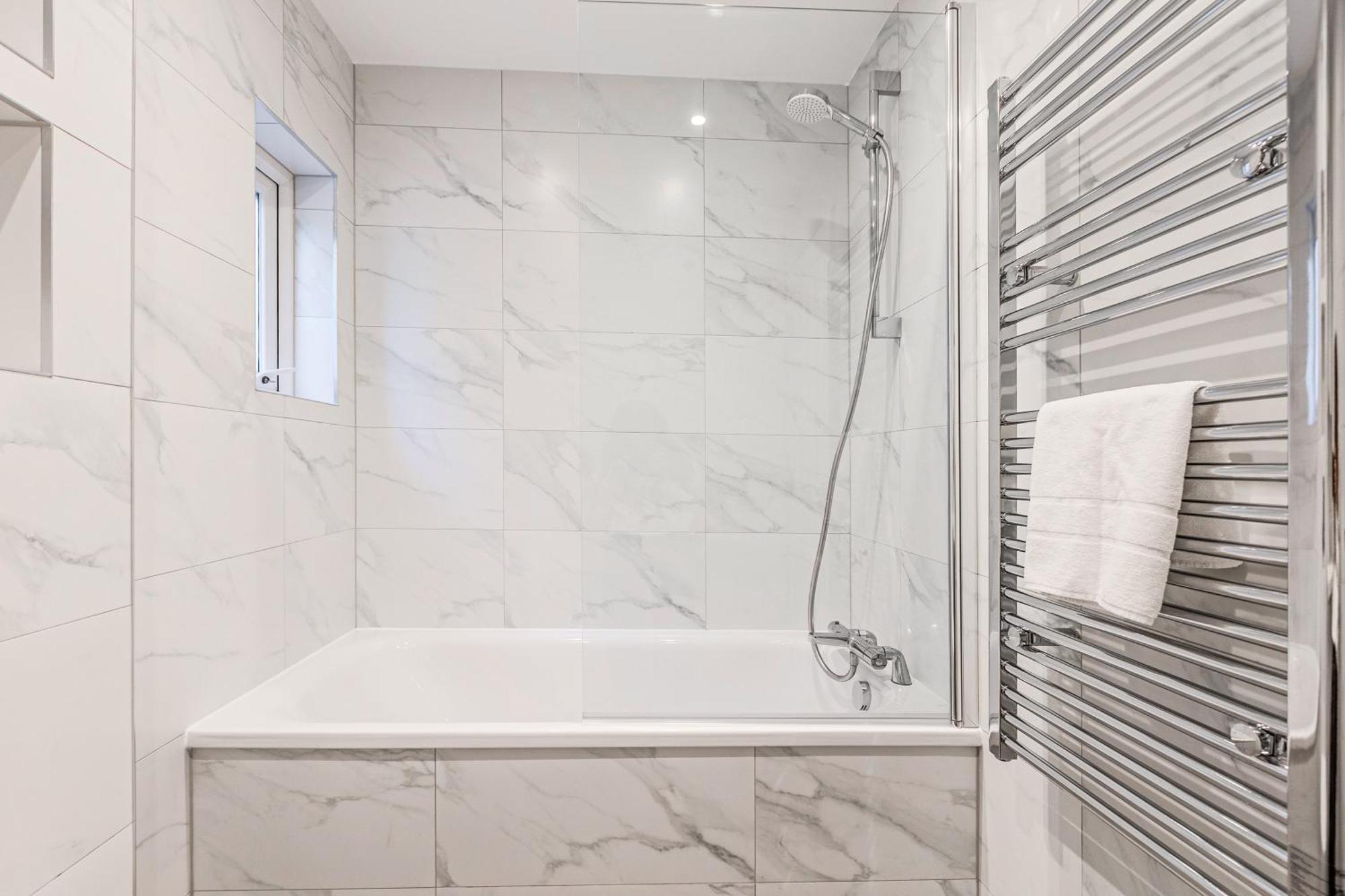 New Listing! Peaceful 1br Flat In Clapham Common Apartment London