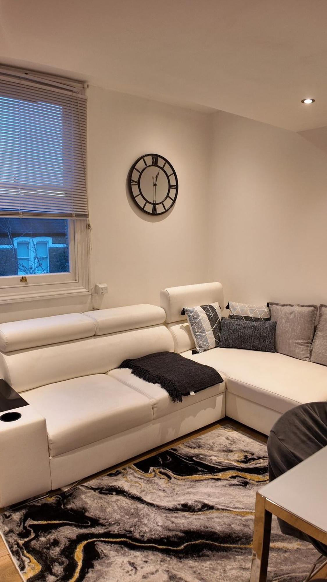 Apartment Luxury 4 Bedroom With Patio - 10 Min From Westfield Hr3 London