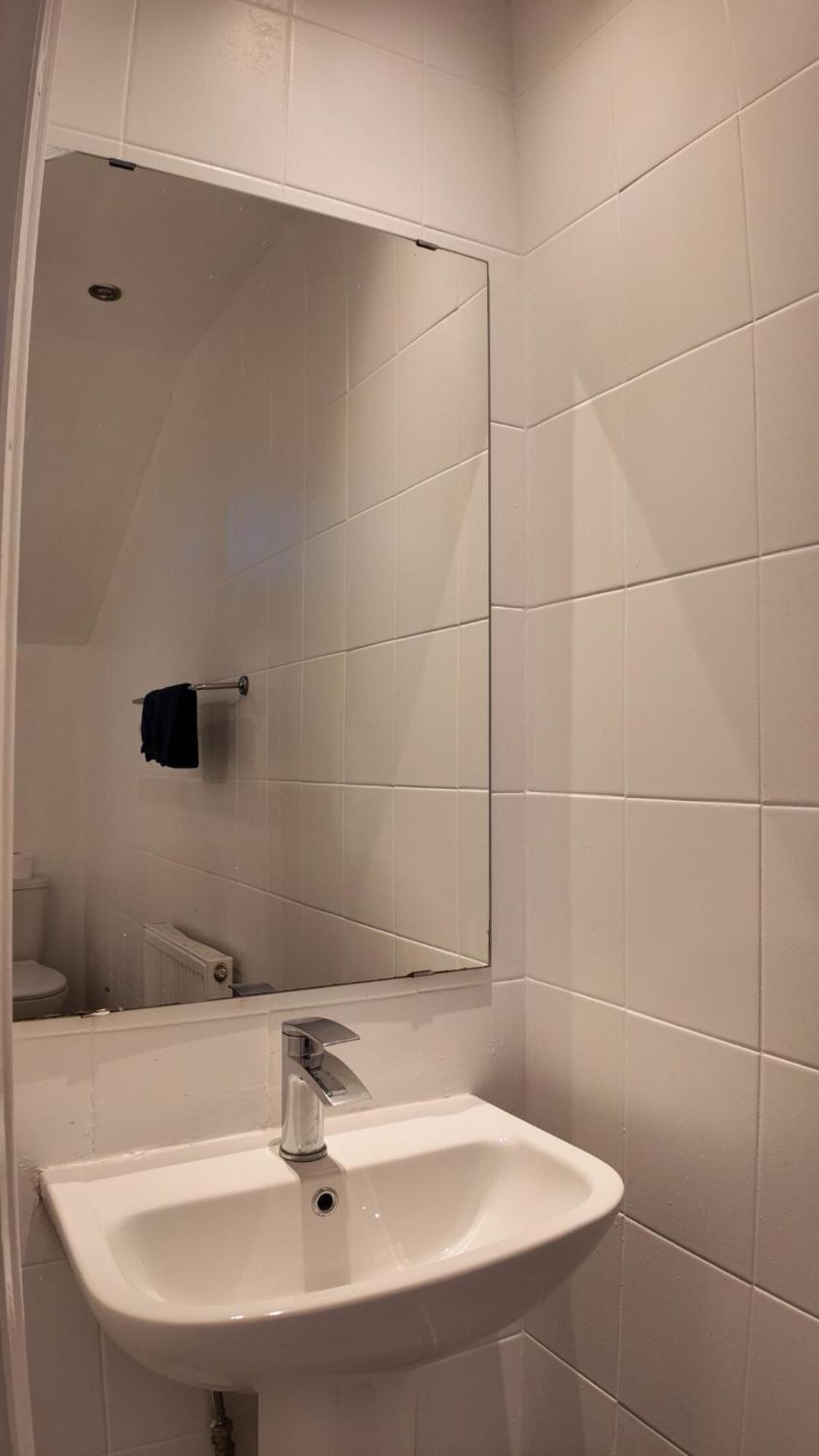 Luxury 4 Bedroom With Patio - 10 Min From Westfield Hr3 Apartment London