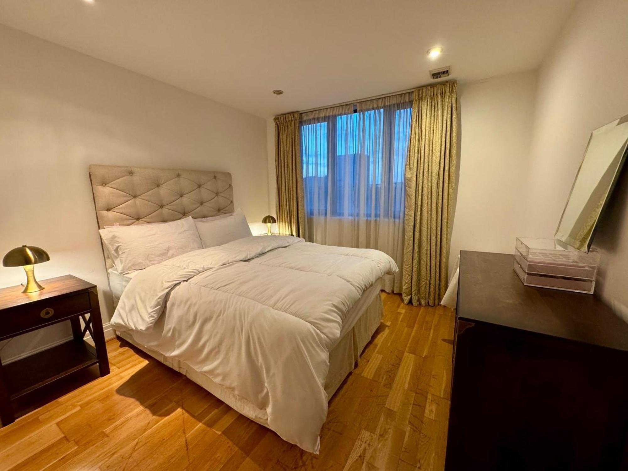 Leilighet Paddington Lake Side 2bed 2bath *