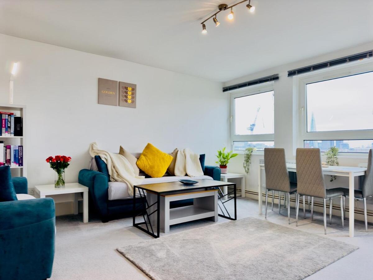 Prime Location By Eye - Direct View - Entire Flat For 3 Adults & 1 Child Londen