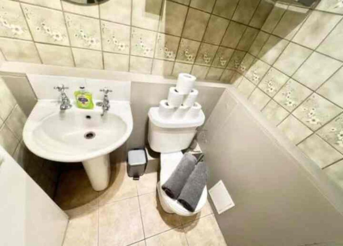 Gjestgiverier Paddington Private Sleeps 4 London