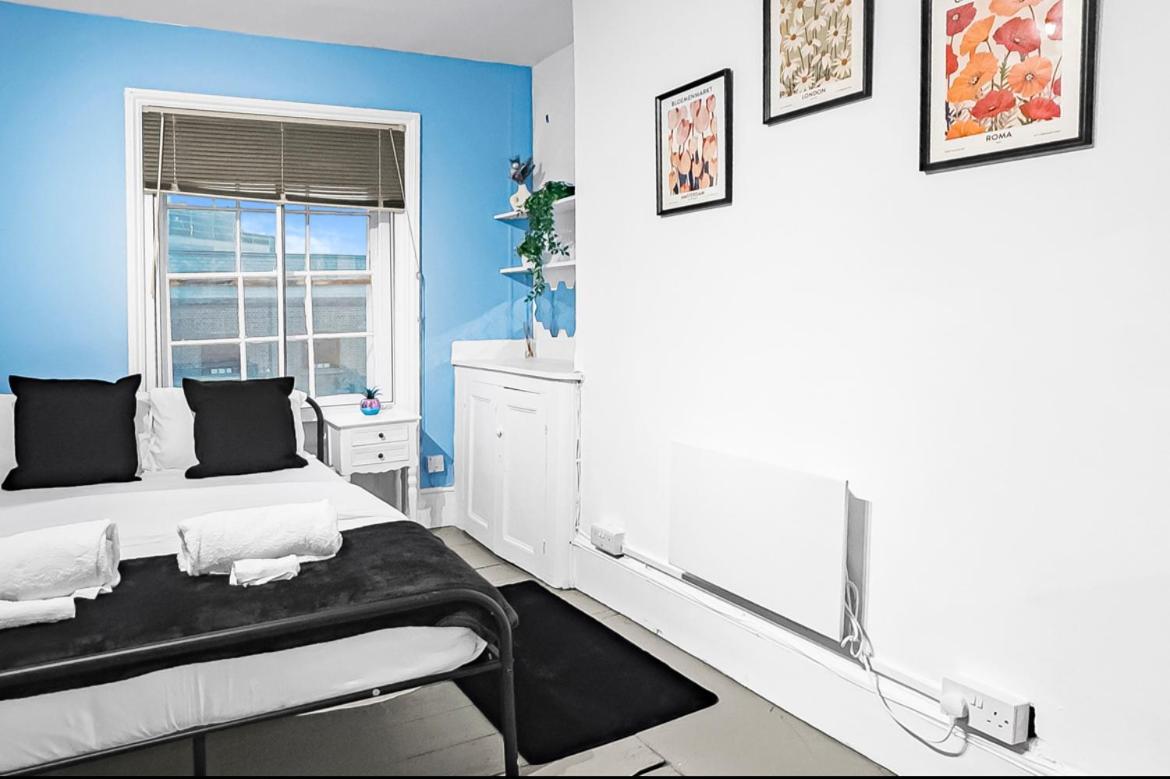 Camden Escape Apartment *