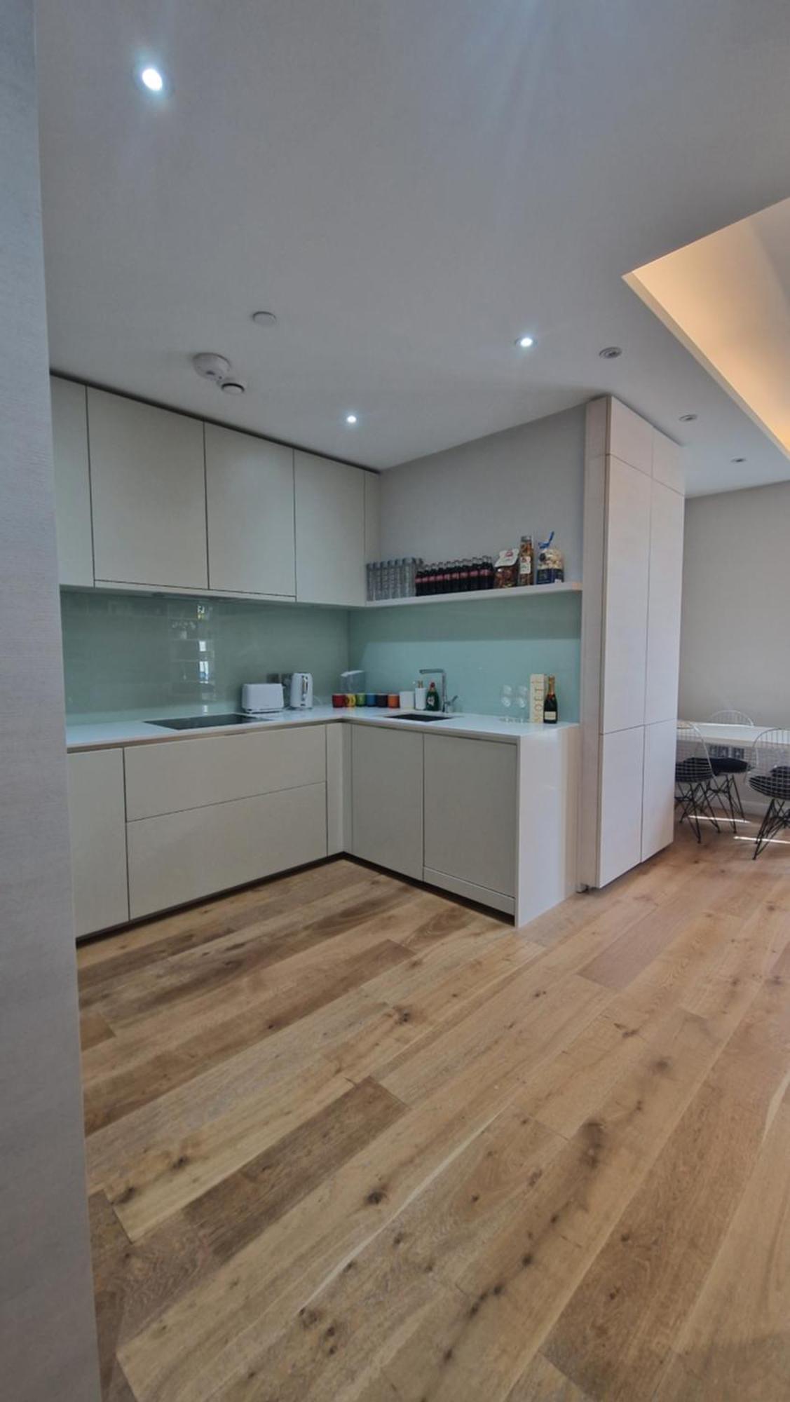 Covent Garden Modern Luxury Sleeps 5 *