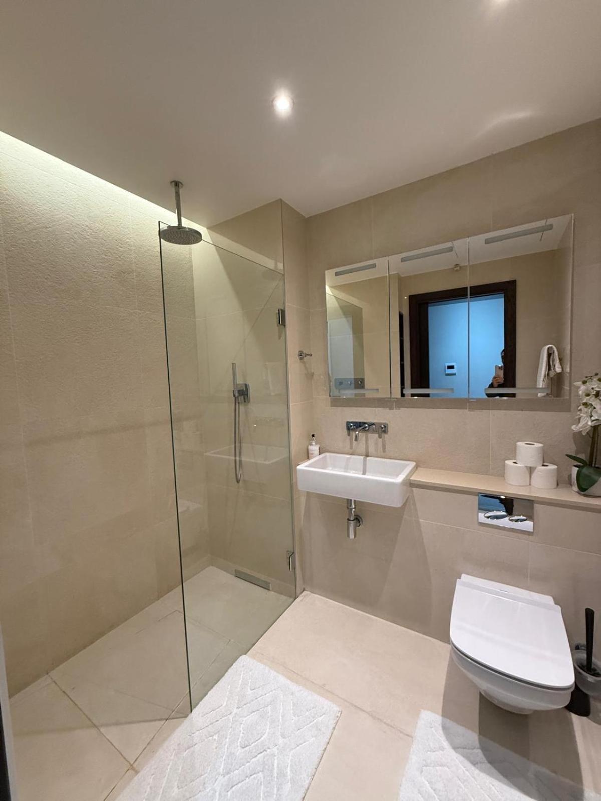 Covent Garden Modern Luxury Sleeps 5