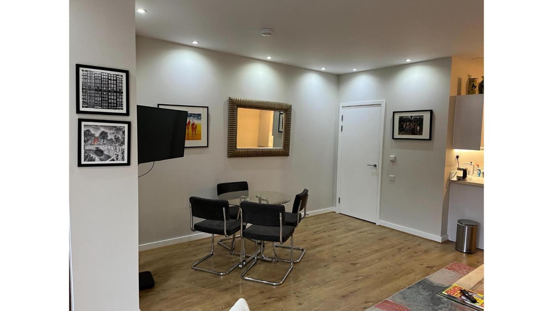 Fantastic Modern 2 Bedroom Flat In Lambeth Apartment