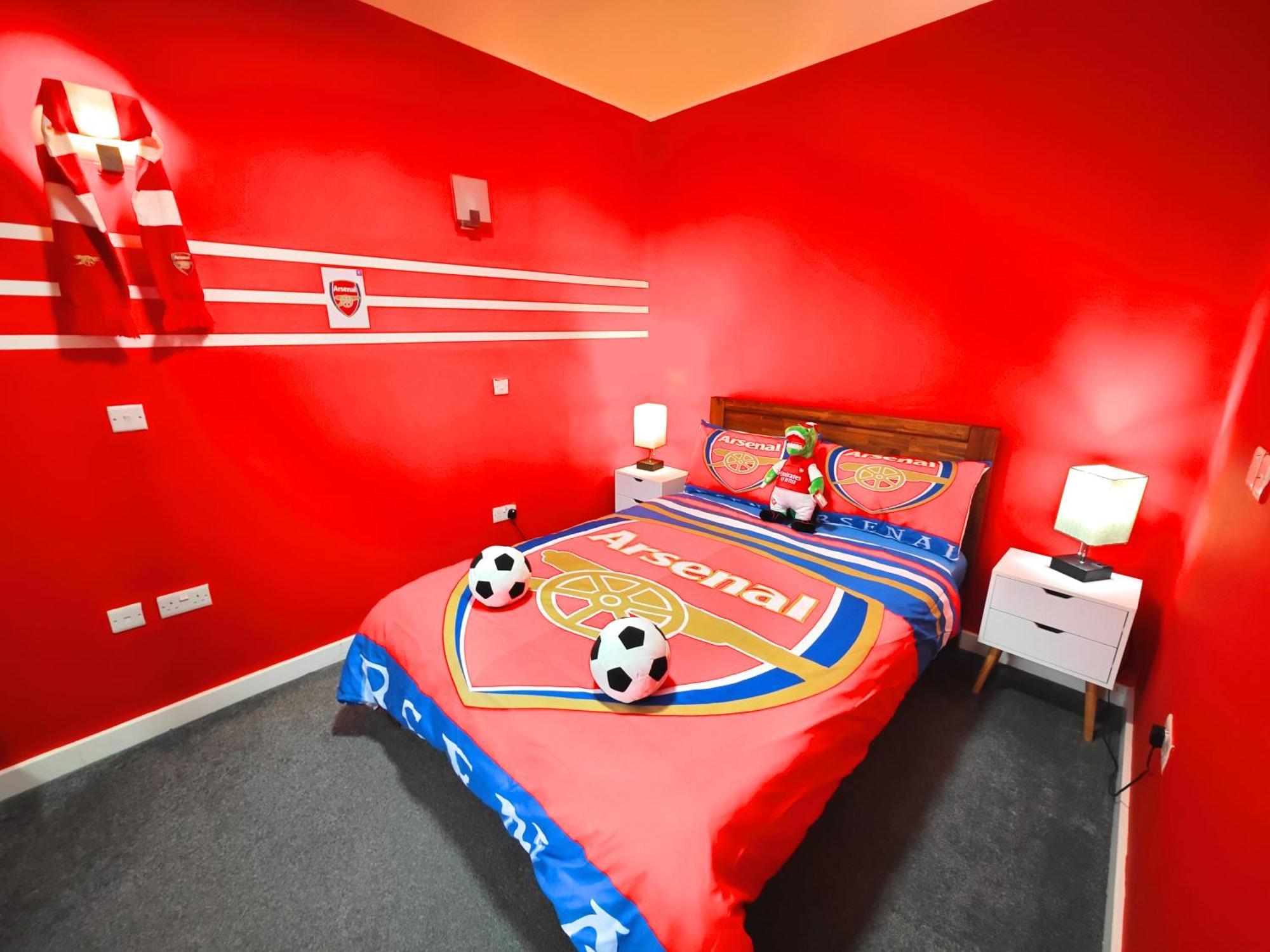 Bright And Spacious 2-bedroom Flat Near Emirates Stadium Apartment *