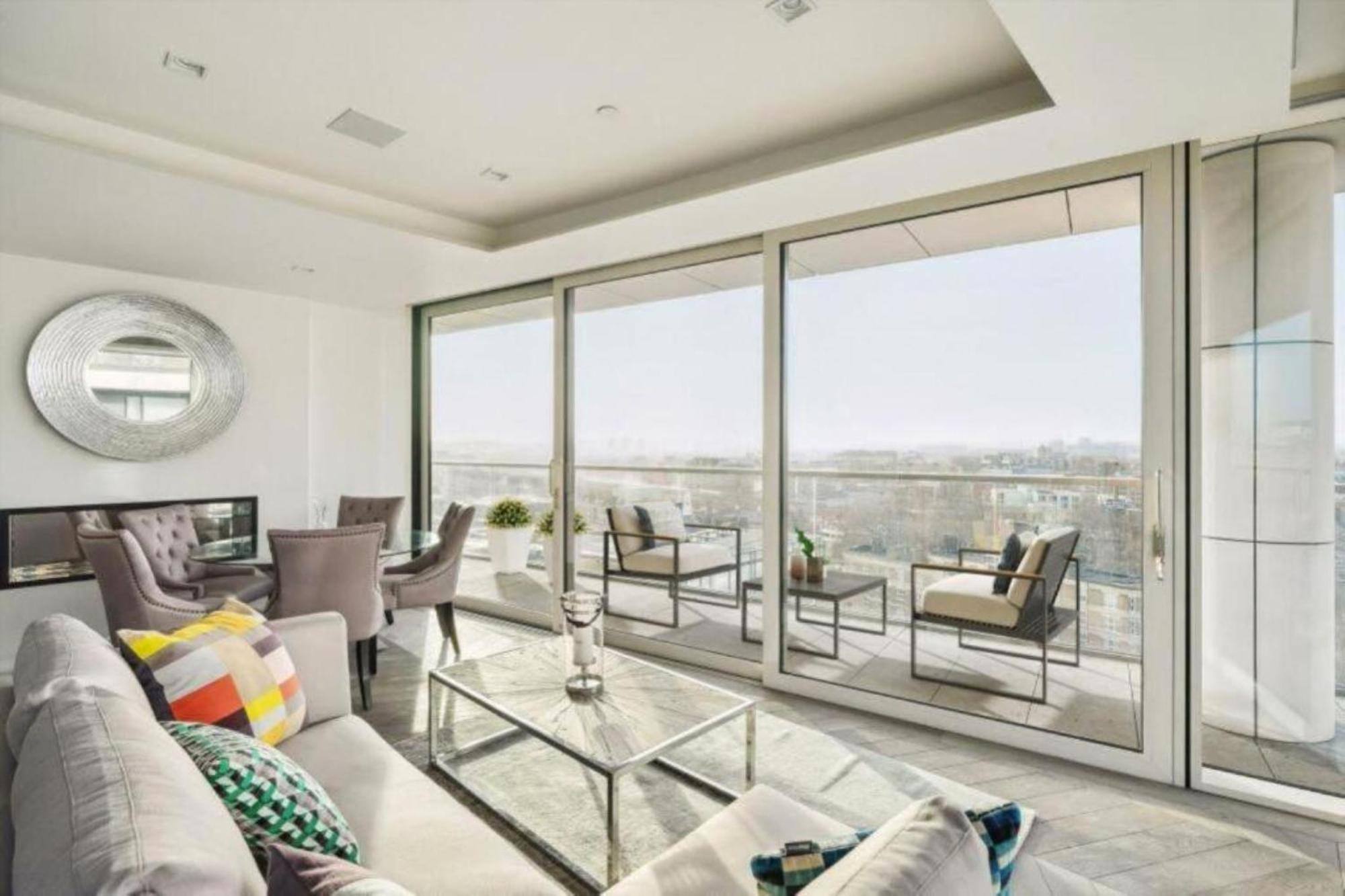 5 Million Pound Stunning Luxury Penthouse Tower Bridge Sleeps 8 Private Jacuzzi London