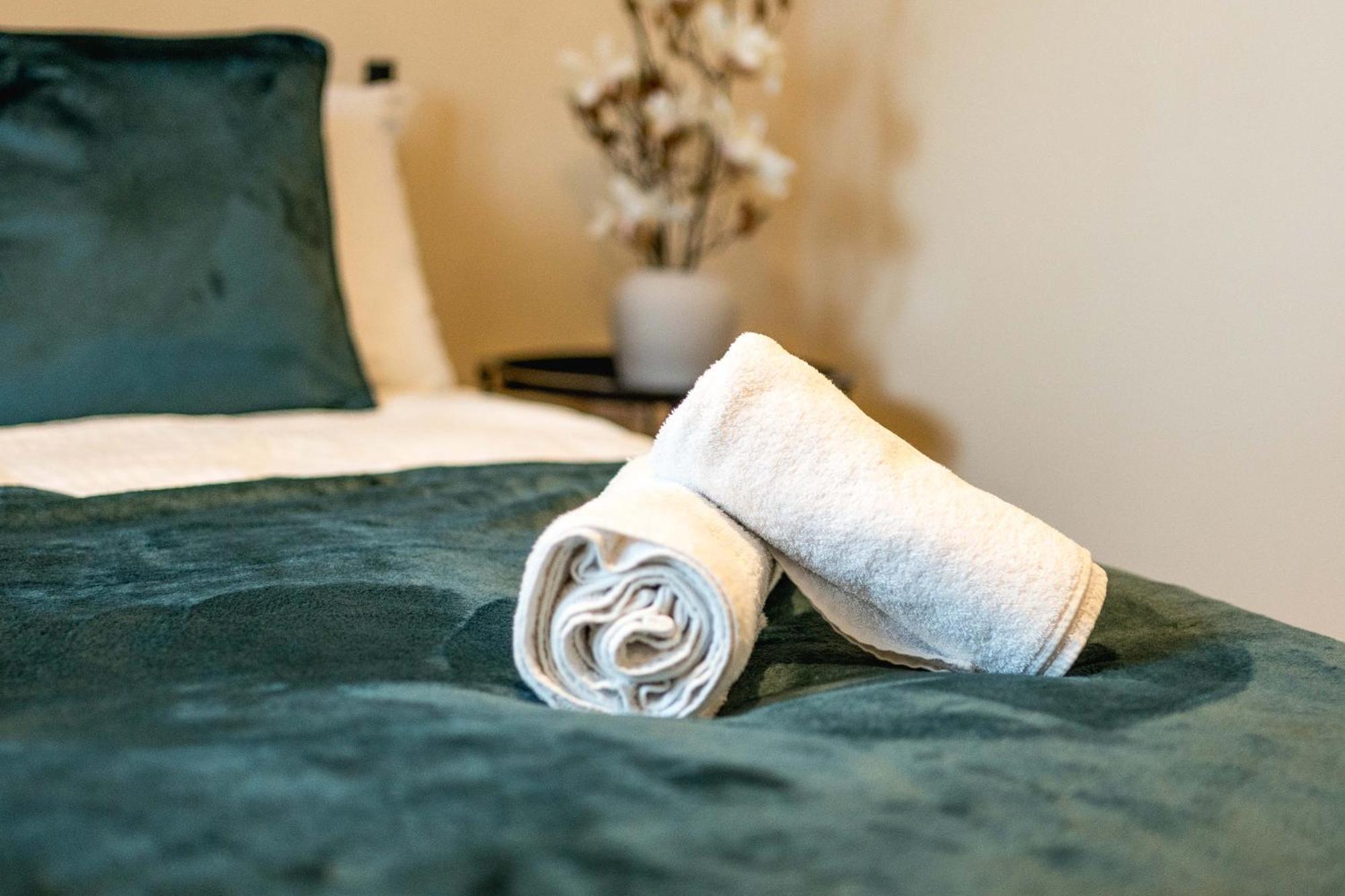 Leilighet 4 Bed Flat - Sleep 8 London