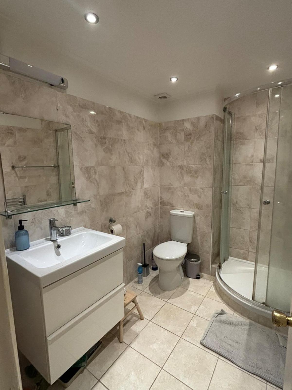 Apartment Ninas Flat London
