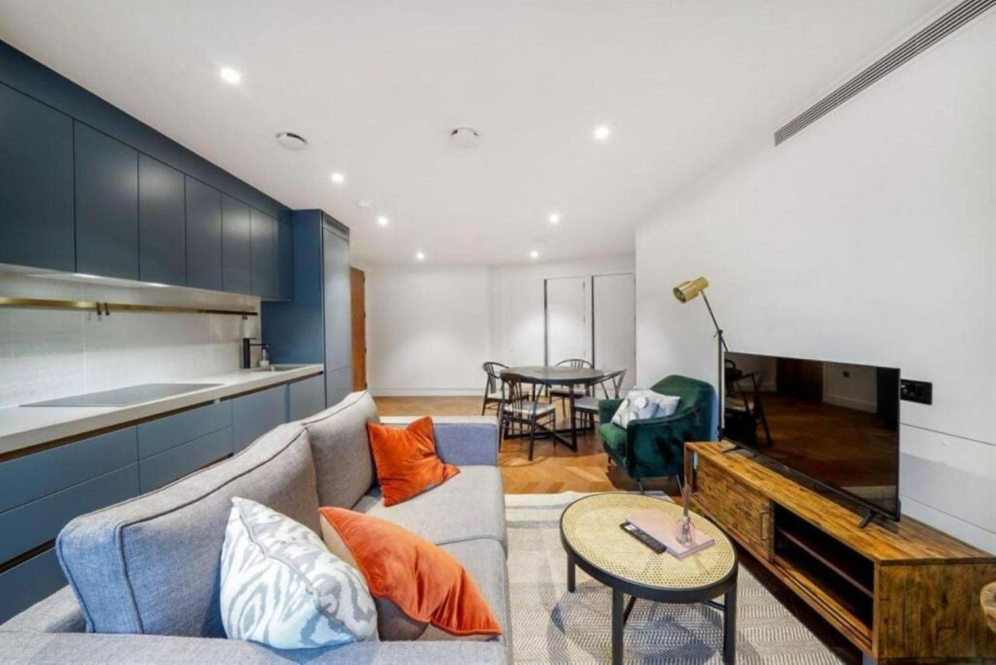Modern Chic Leicester Square Covent Garden Sleeps 5 Appartement