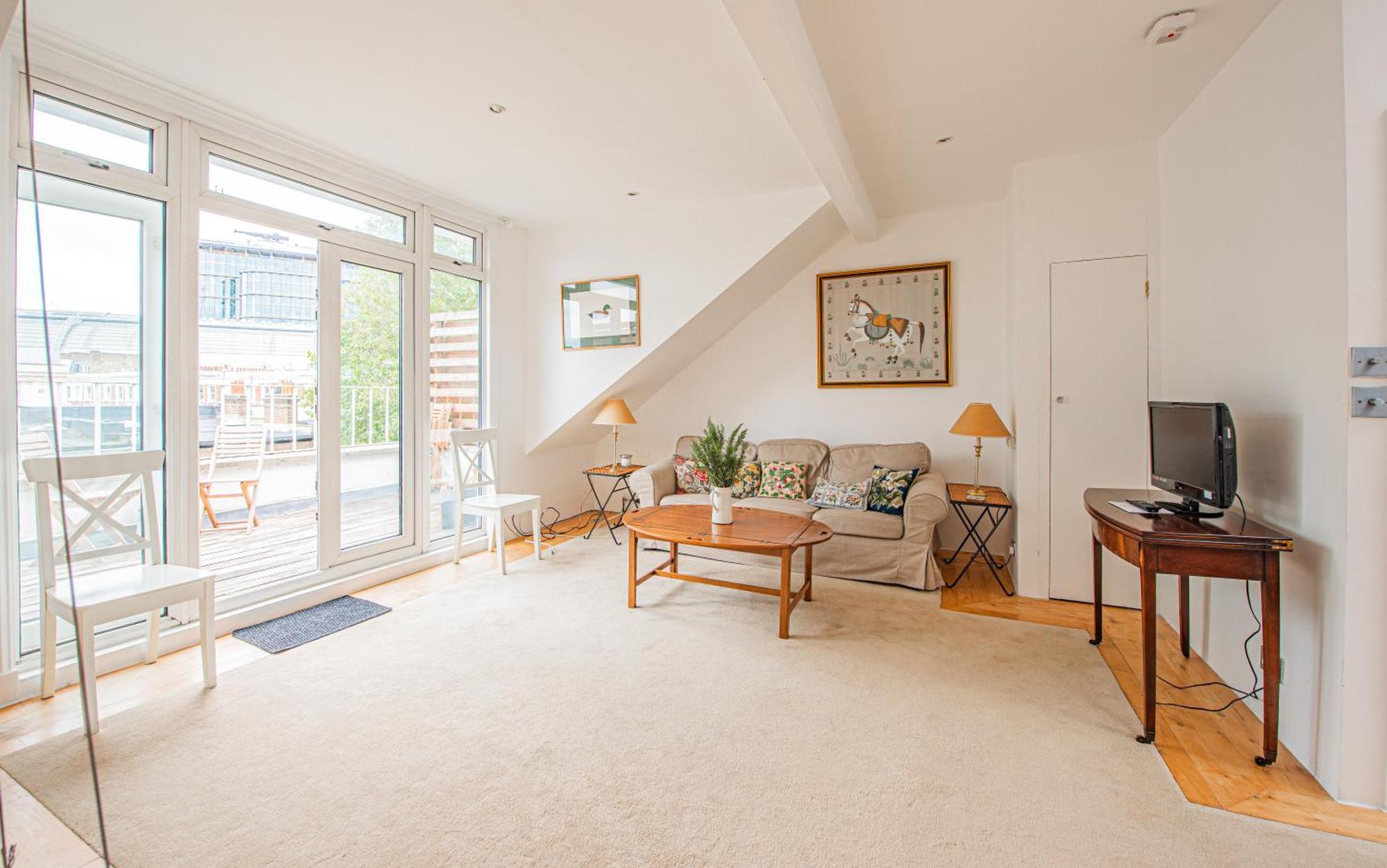 Apartment Stylish Flat Near Kensington With Spacious Balcony London