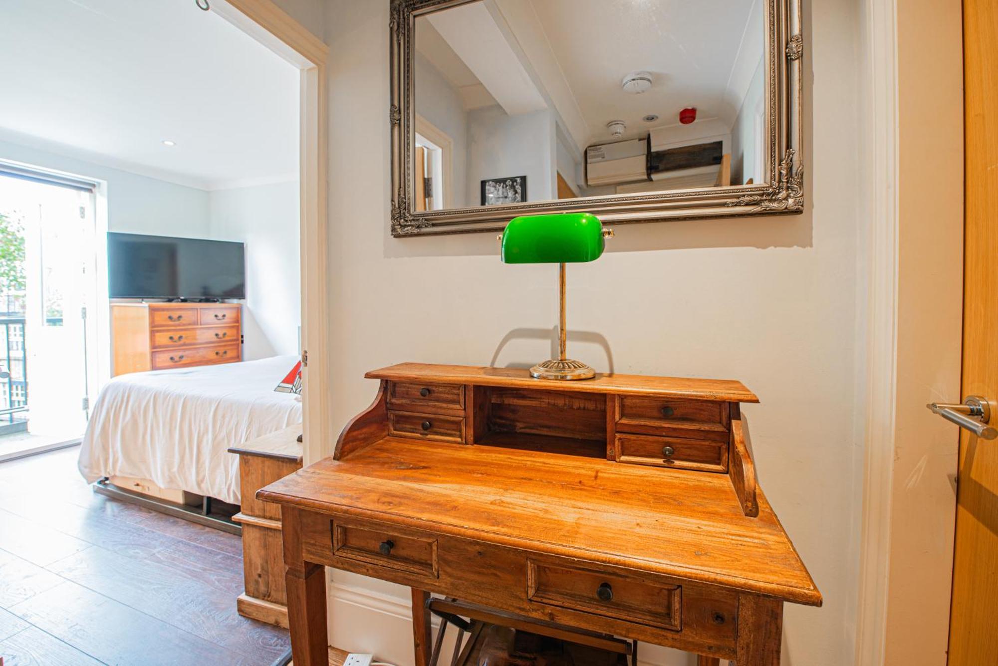 Stylish 1-bed Flat In Soho - Prime Appartement *