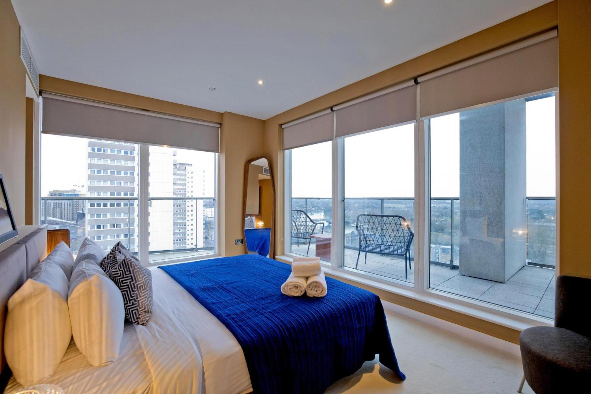 Apartment Luxury 360 Penthouse With Gym & Parking