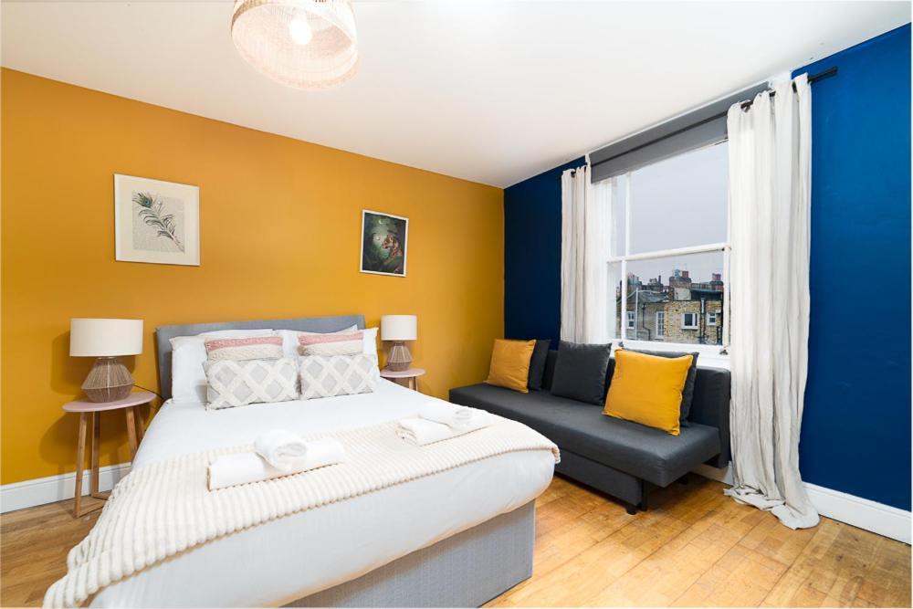 Modern & Cozy Just Steps From Hyde Park Apartamento