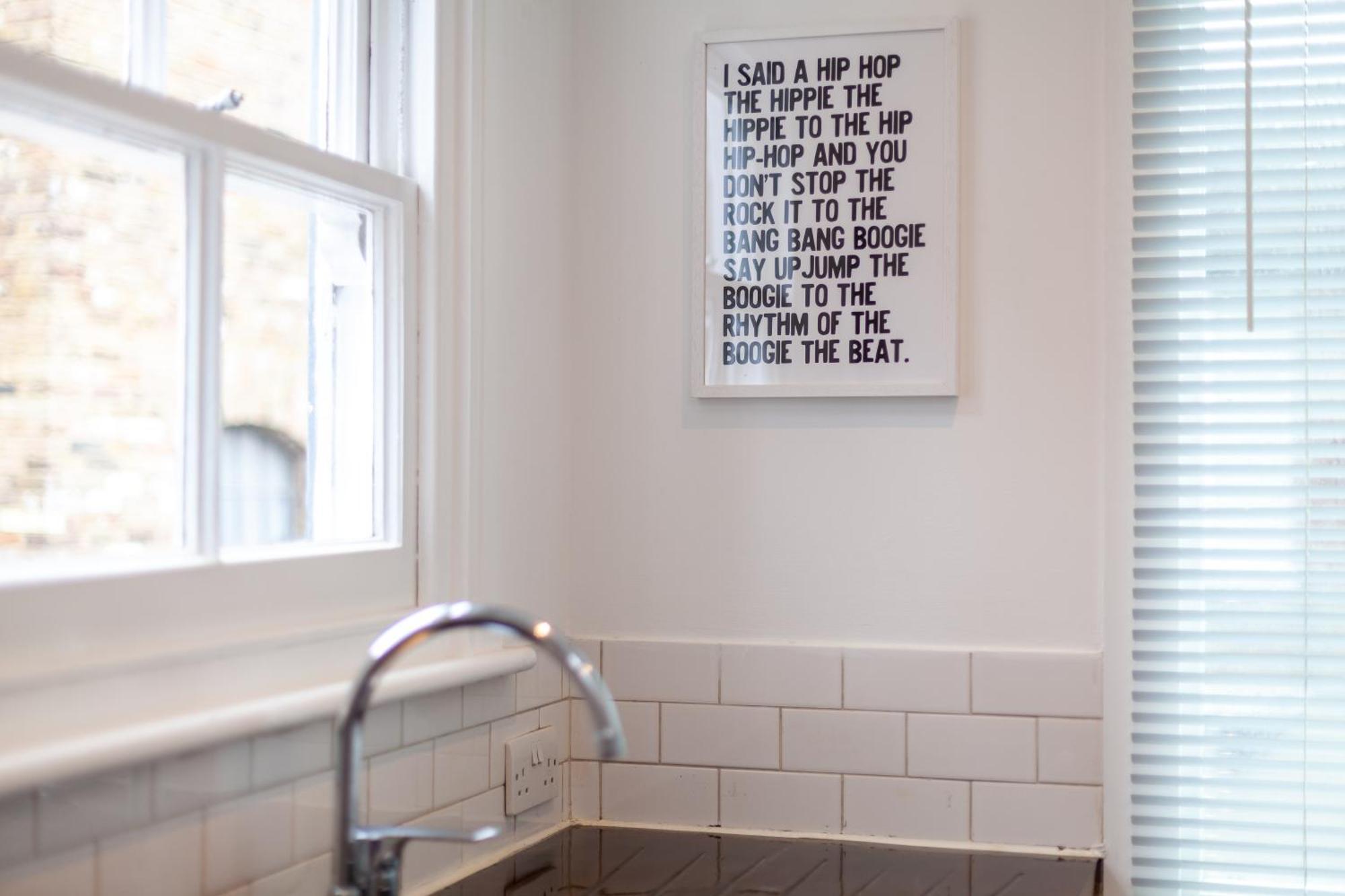 Penthouse 2br Duplex With Roof Terrace In Shoreditch